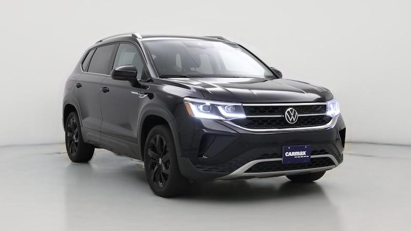 2022 Volkswagen Taos SEL Hero Image