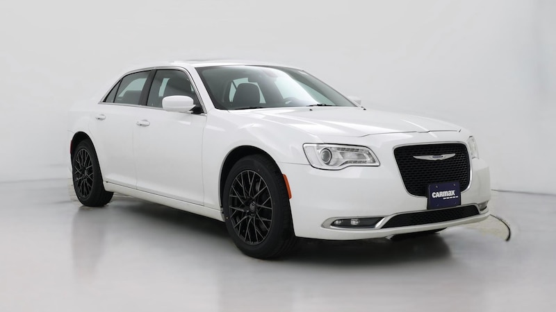 2016 Chrysler 300 Anniversary Edition Hero Image