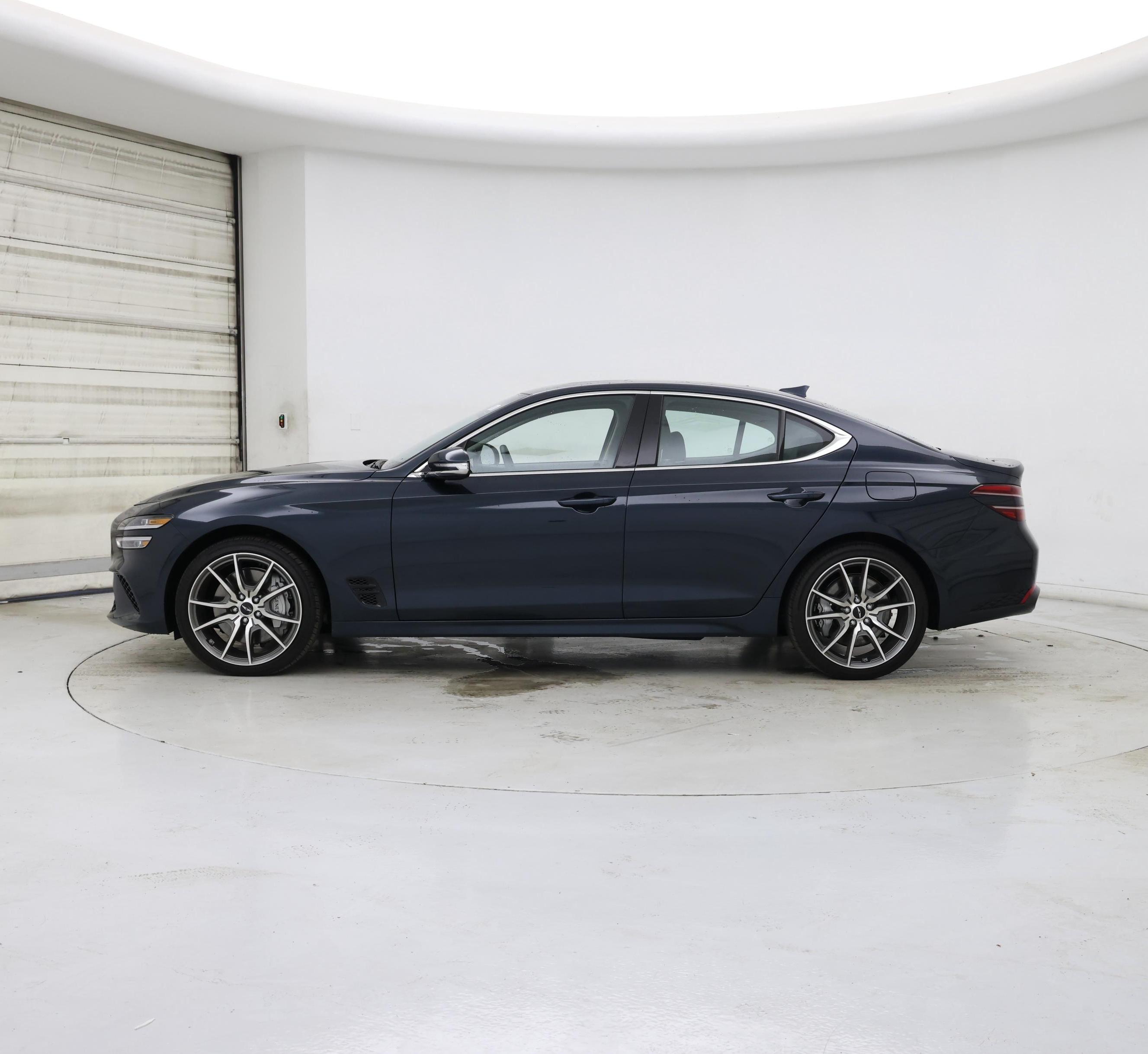 Thumbnail: 2024 Genesis G70 - 3