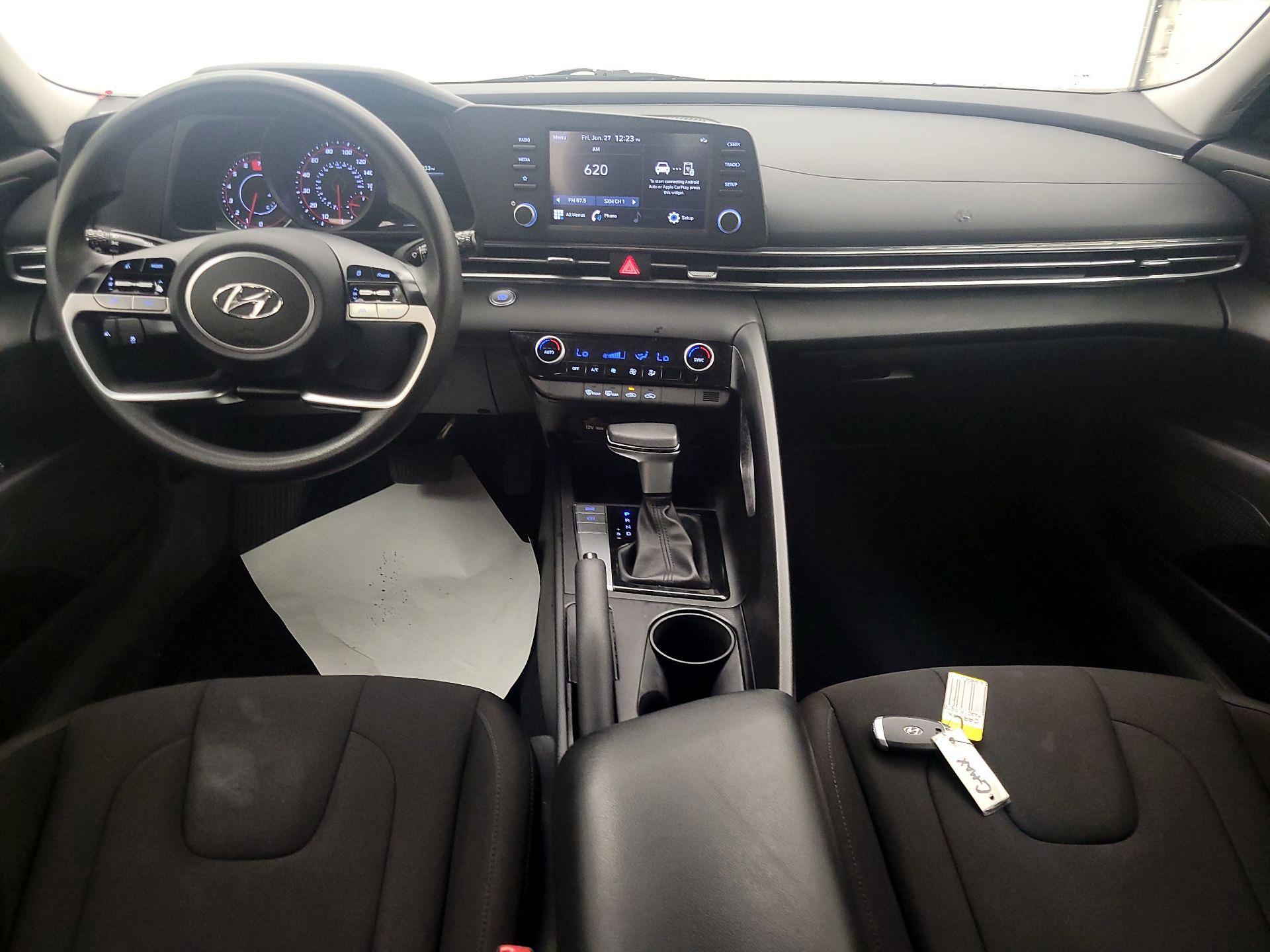 Thumbnail: 2023 Hyundai Elantra - 9