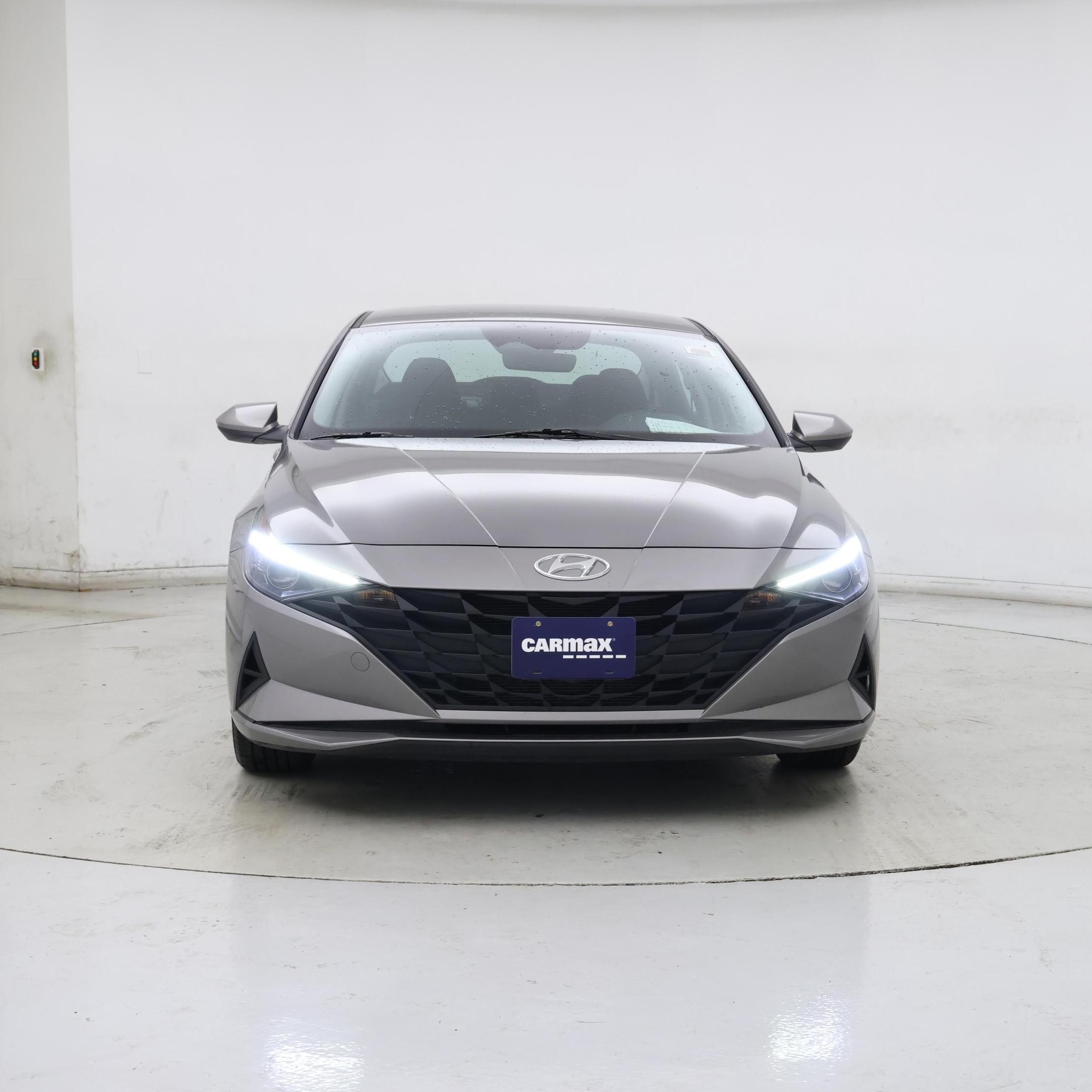 Thumbnail: 2023 Hyundai Elantra - 5