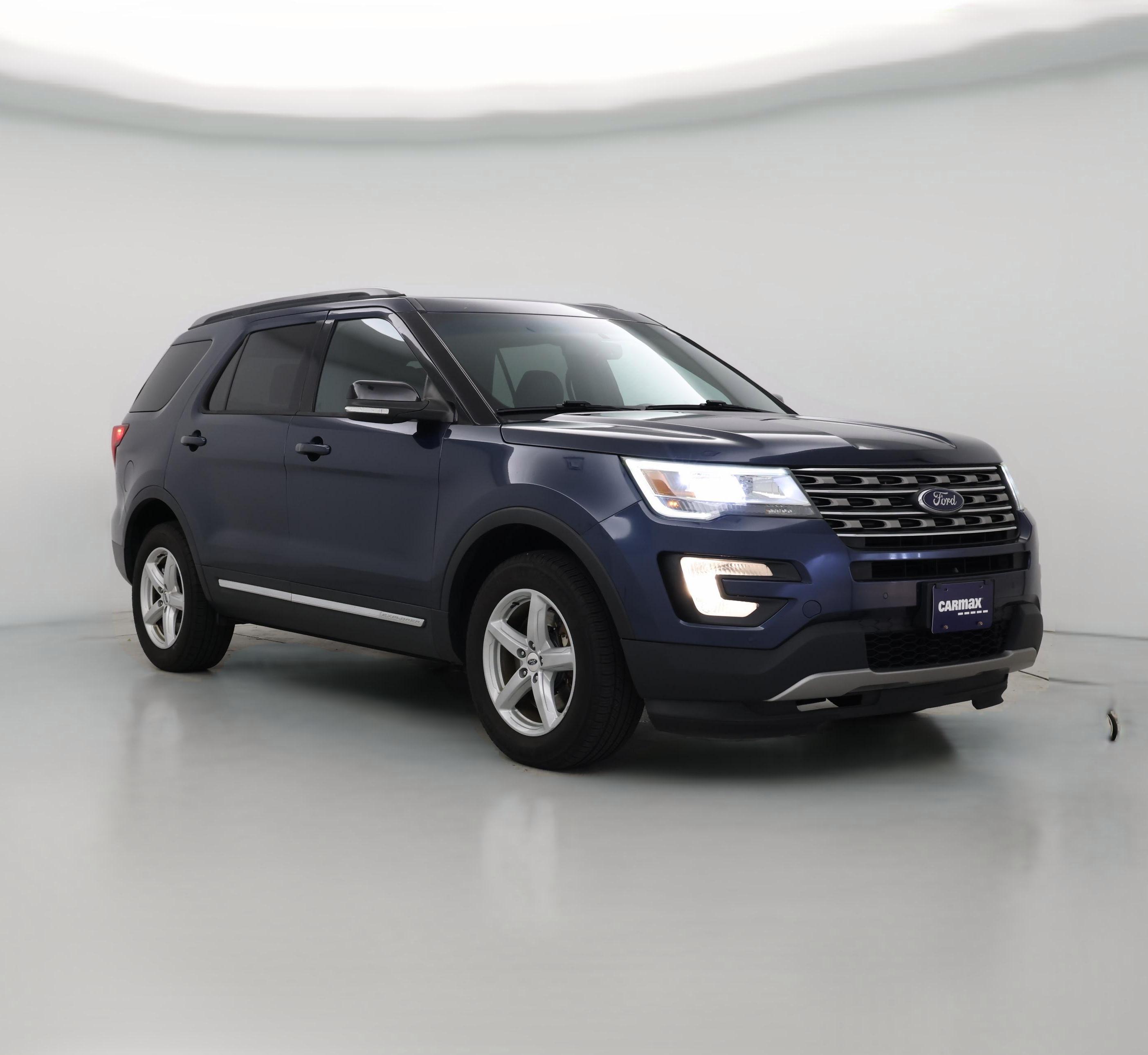 Thumbnail: 2016 Ford Explorer - 1
