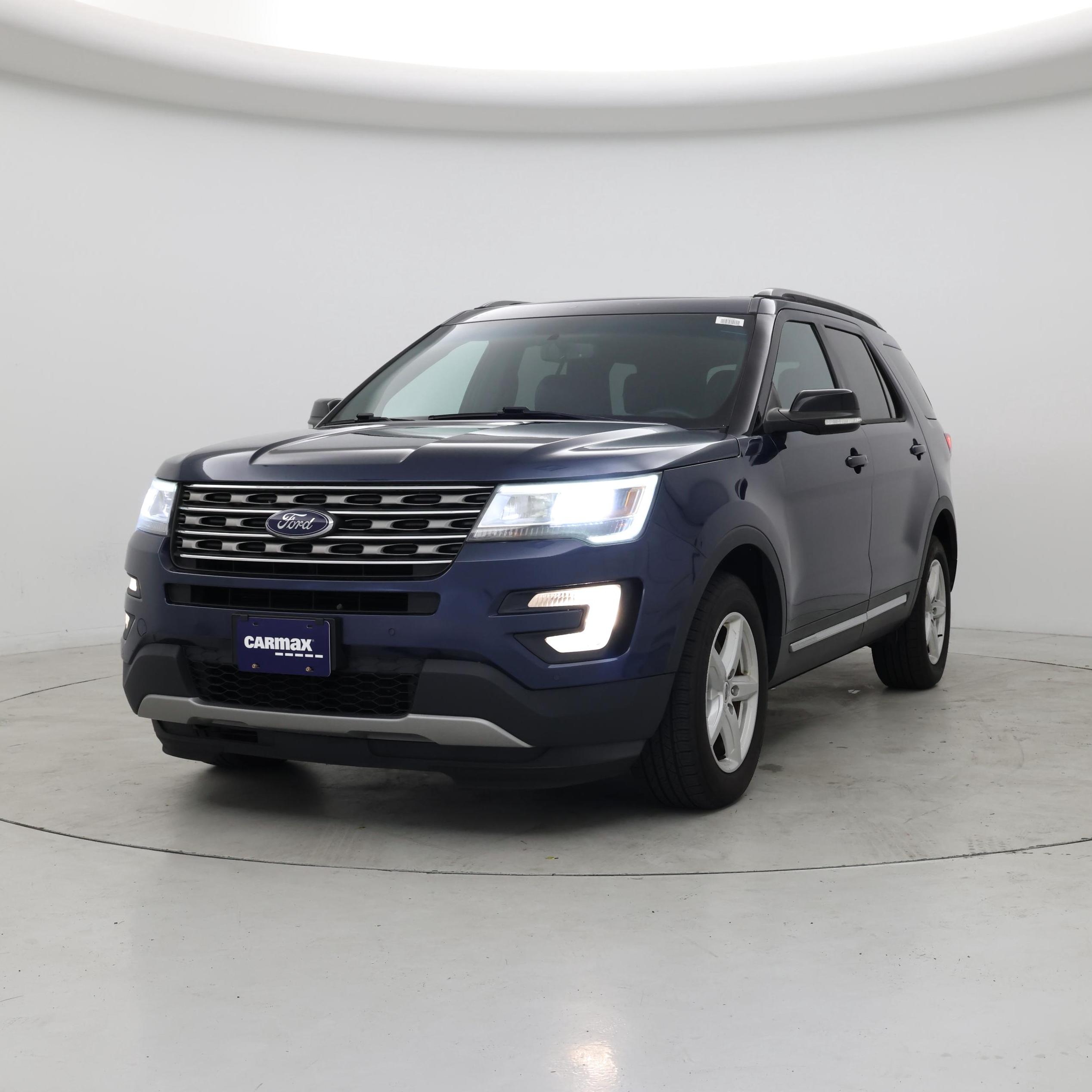 Thumbnail: 2016 Ford Explorer - 4