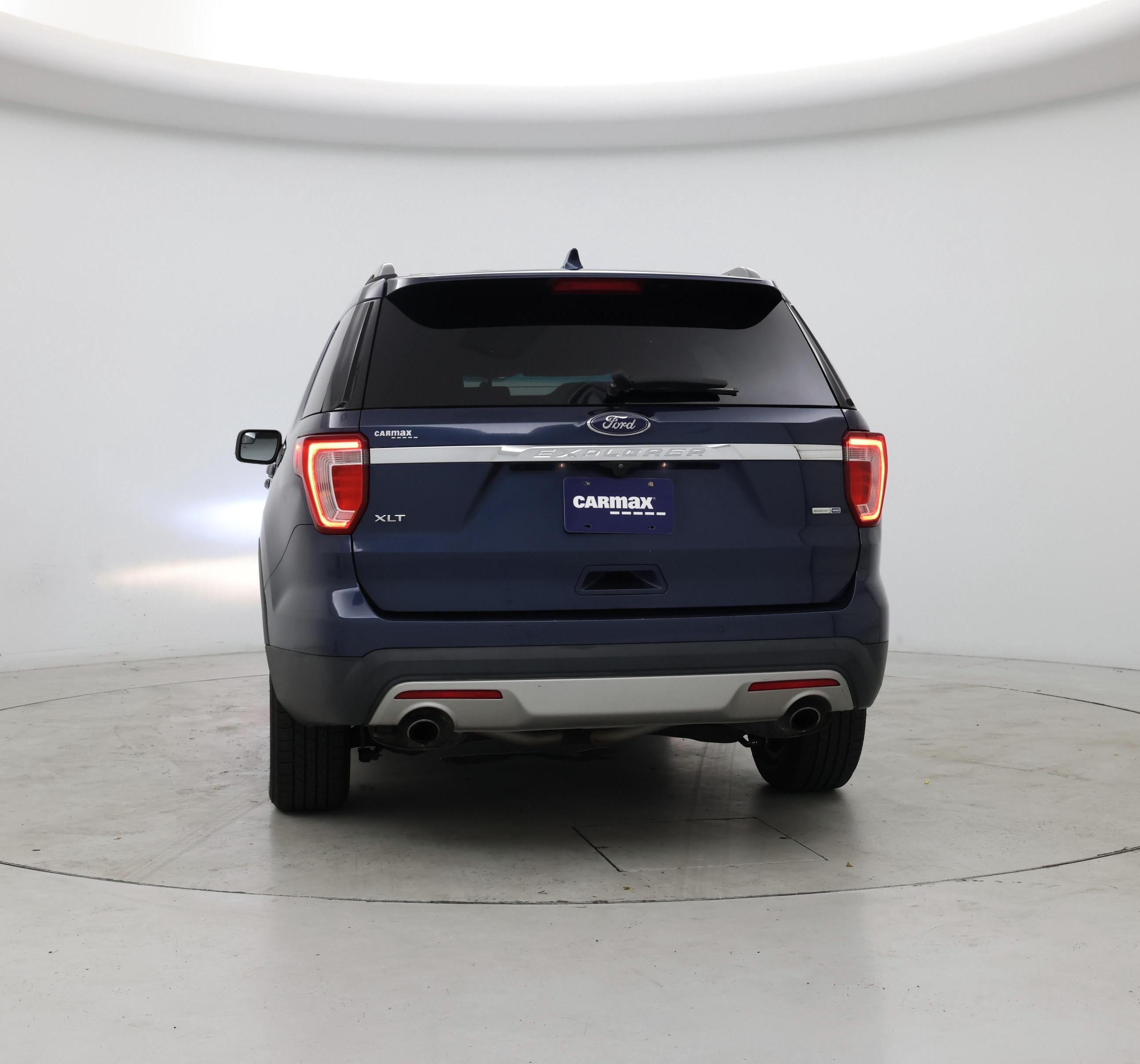 Thumbnail: 2016 Ford Explorer - 6