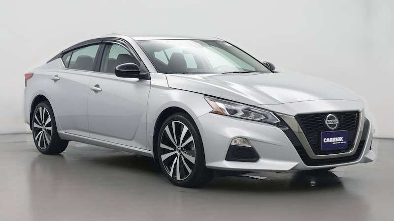 2022 Nissan Altima SR Hero Image