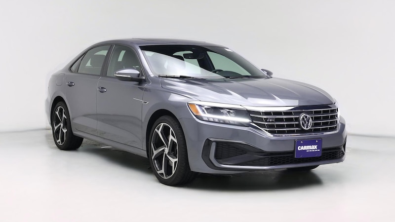 2021 Volkswagen Passat R-Line Hero Image