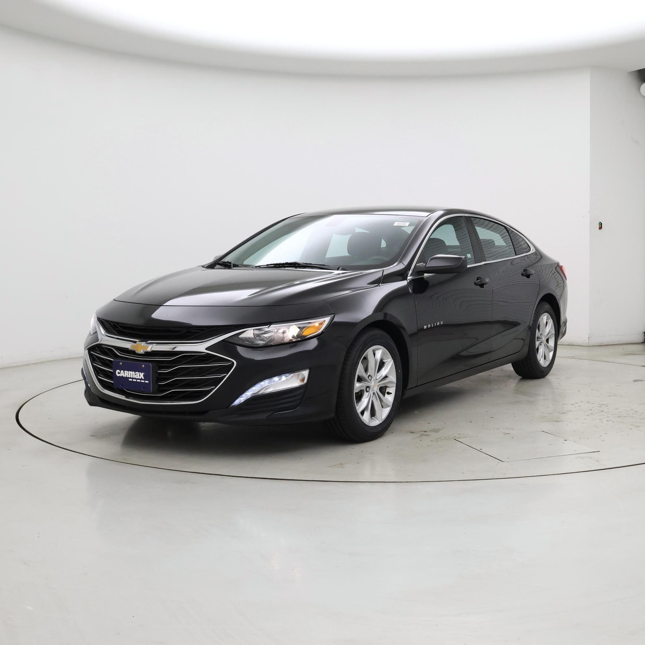 Thumbnail: 2022 Chevrolet Malibu - 4