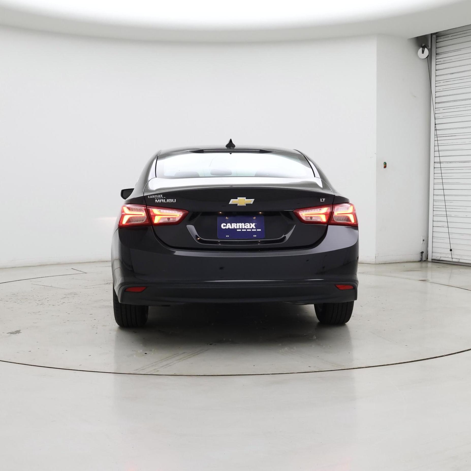 Thumbnail: 2022 Chevrolet Malibu - 6