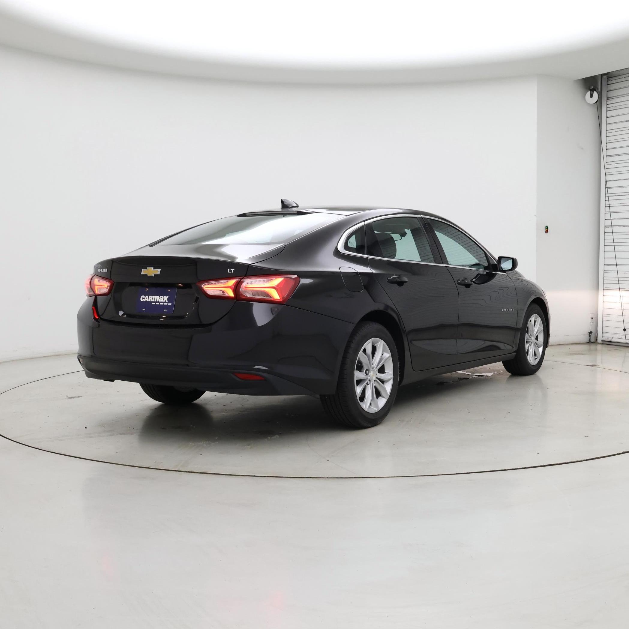 Thumbnail: 2022 Chevrolet Malibu - 8