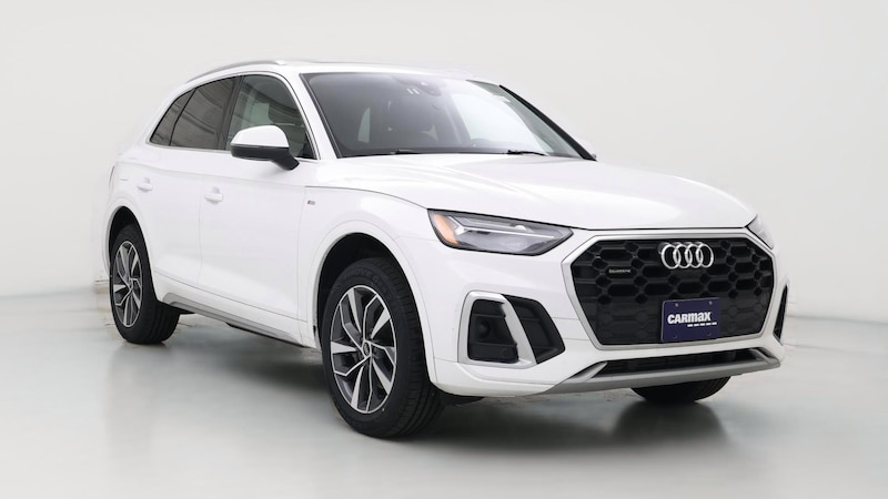 2023 Audi Q5 e Prestige Hero Image