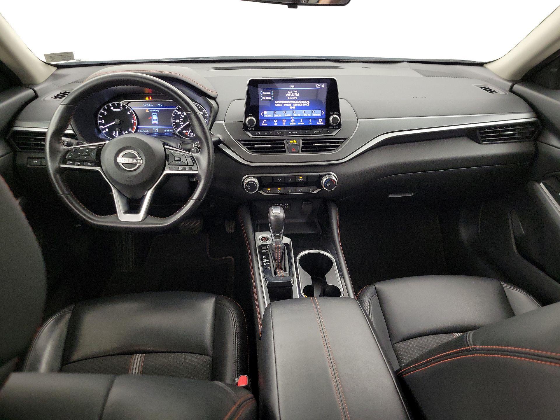 Thumbnail: 2023 Nissan Altima - 9