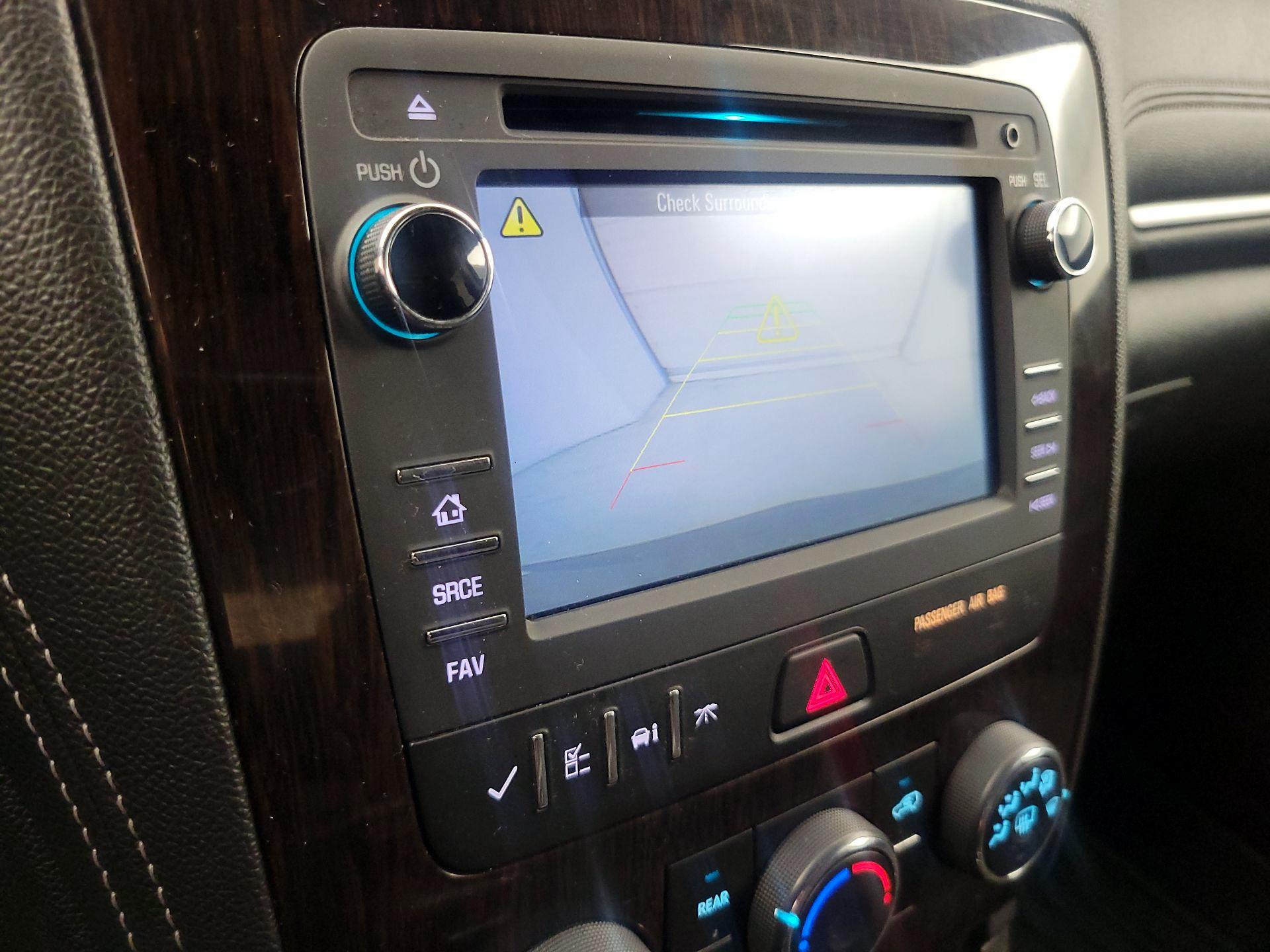 Thumbnail: 2016 Chevrolet Traverse - 14