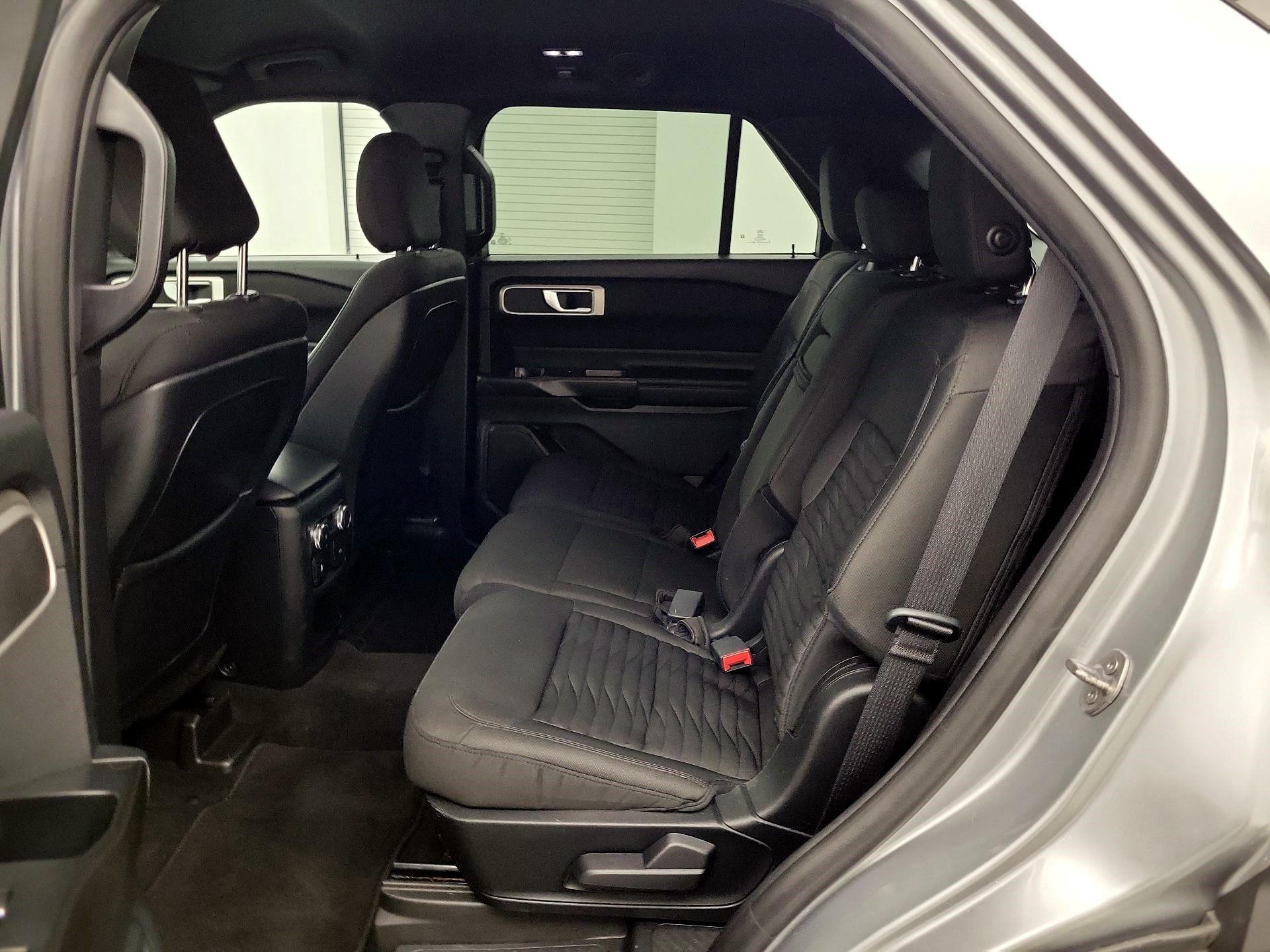 Thumbnail: 2020 Ford Explorer - 17