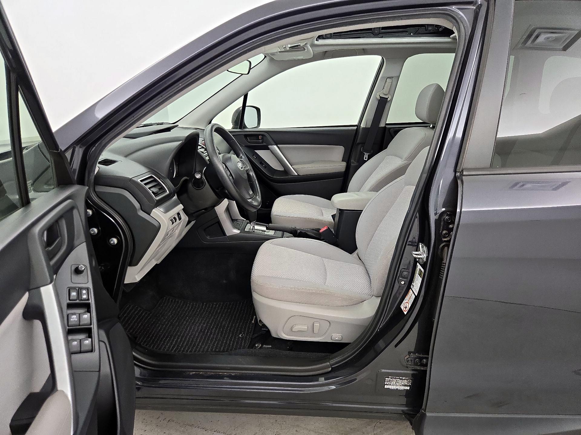 Thumbnail: 2016 Subaru Forester - 11