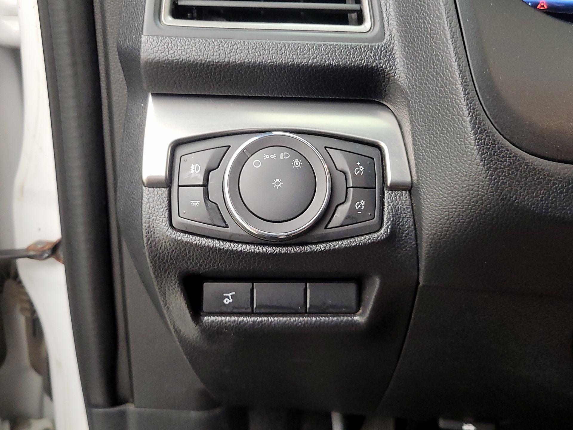 Thumbnail: 2019 Ford Explorer - 13