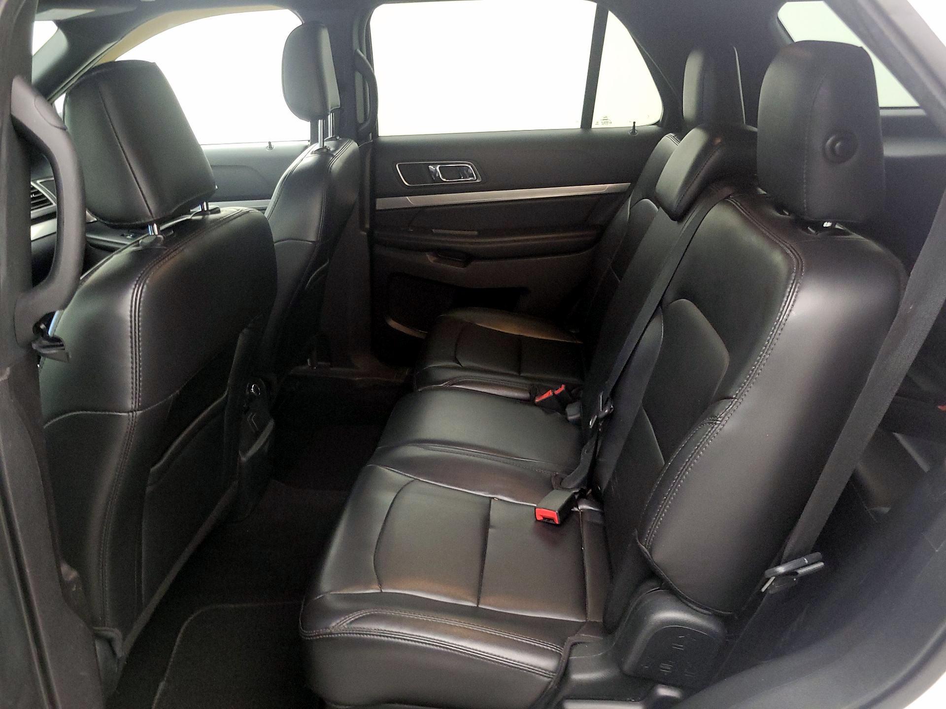 Thumbnail: 2019 Ford Explorer - 20