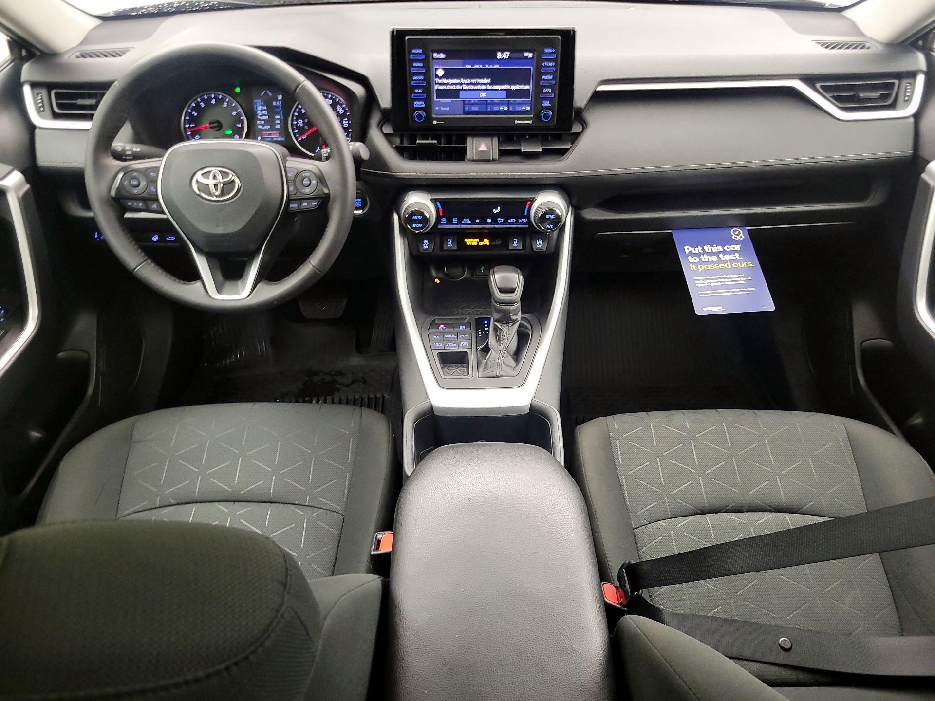 Thumbnail: 2022 Toyota RAV4 - 9