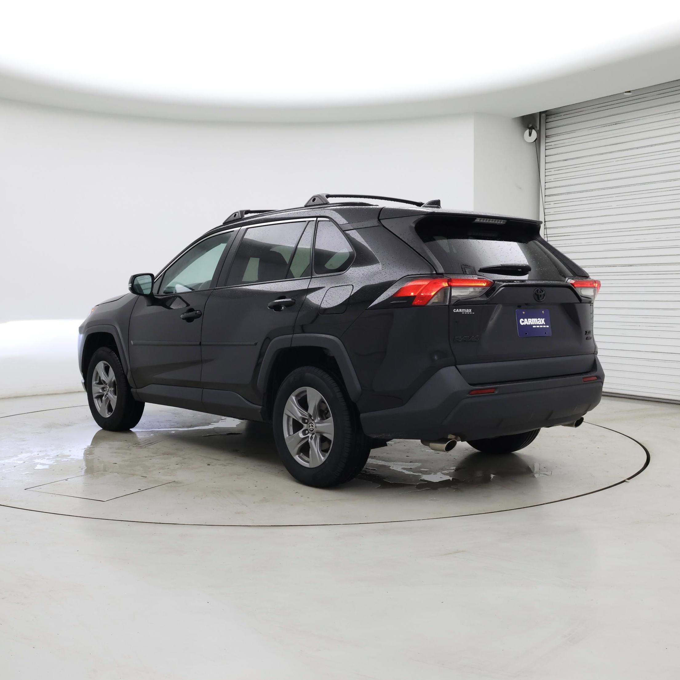 Thumbnail: 2022 Toyota RAV4 - 2