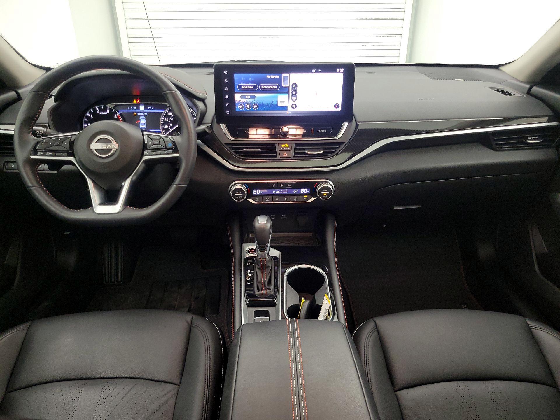 Thumbnail: 2023 Nissan Altima - 9