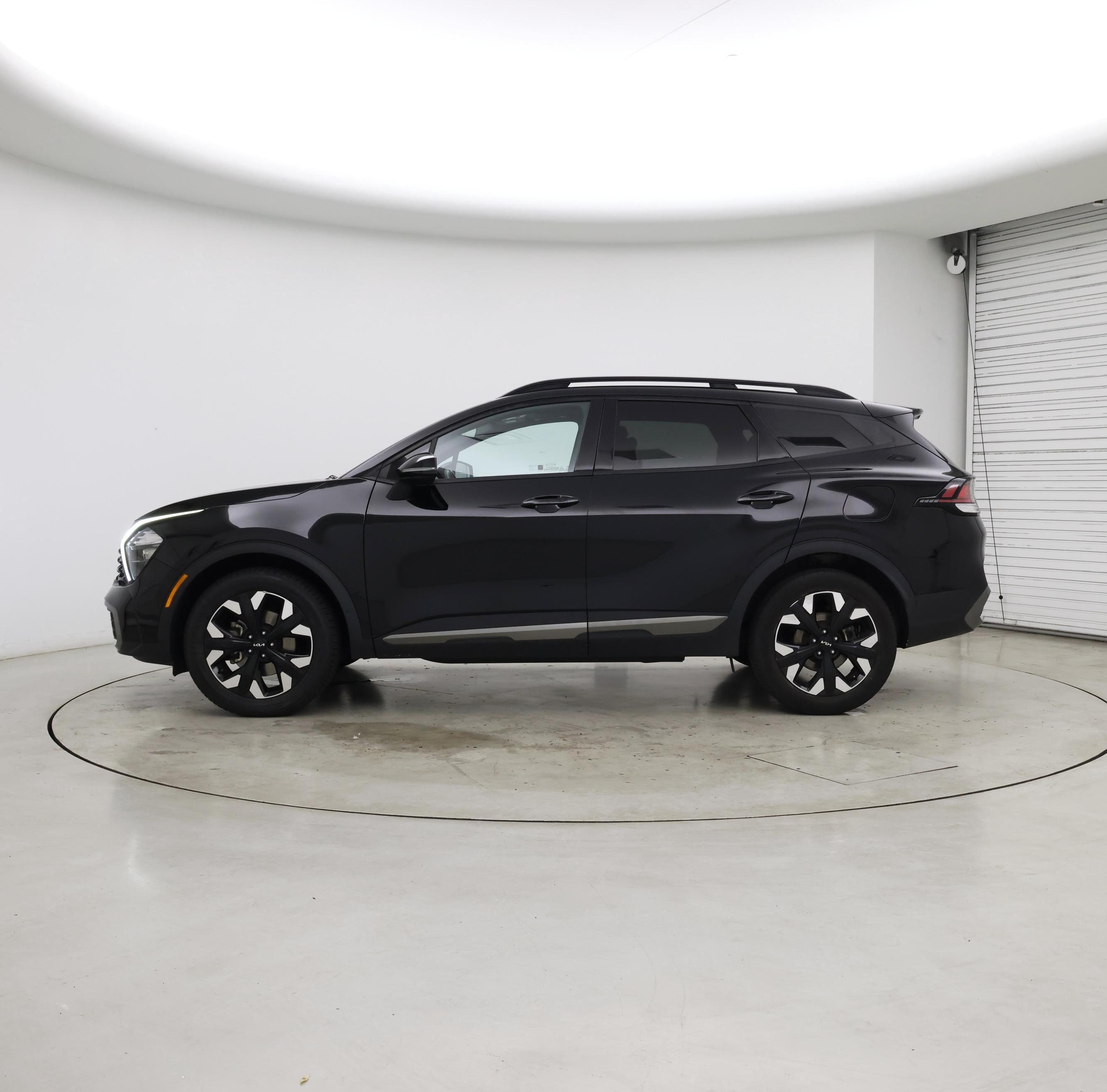 Thumbnail: 2023 Kia Sportage - 3