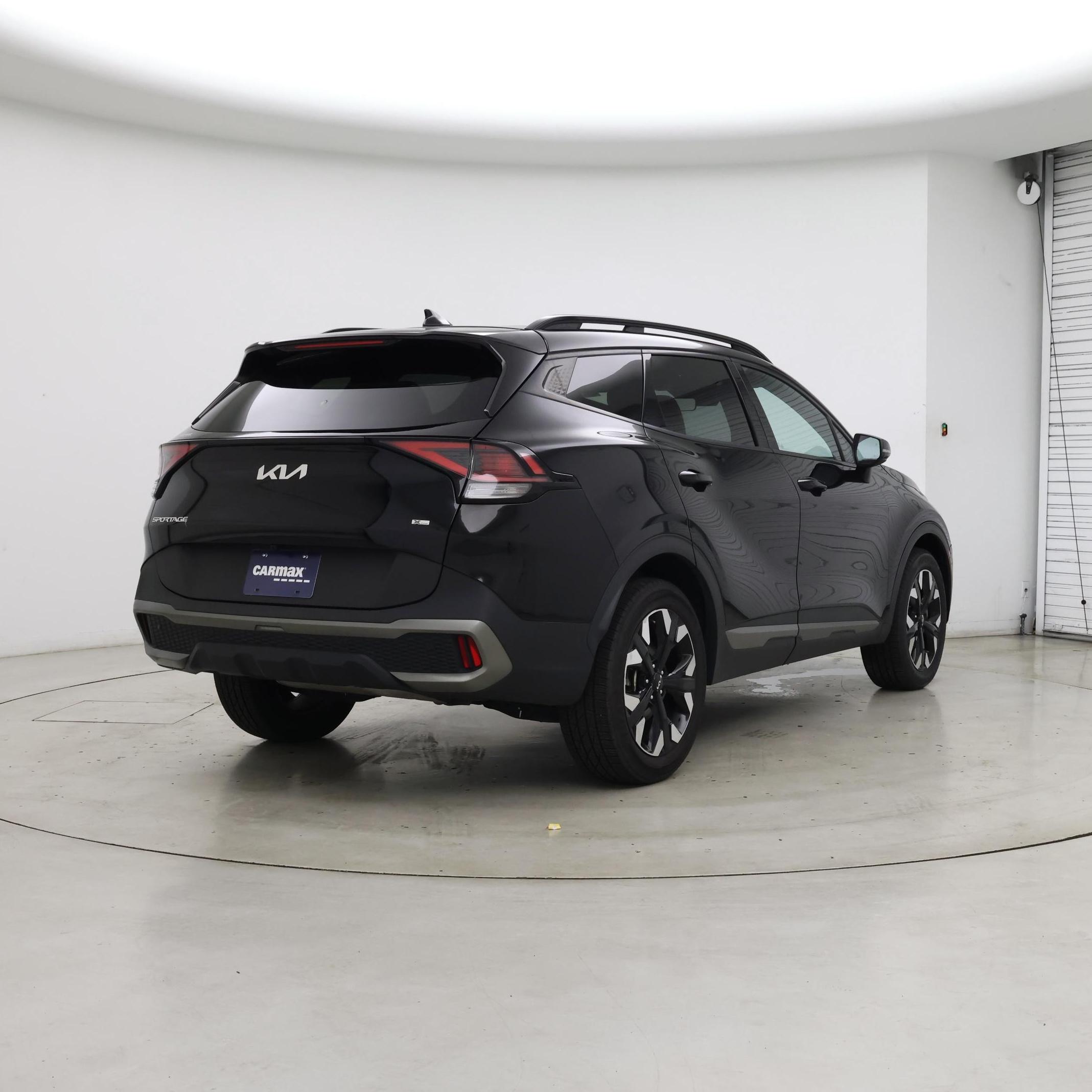 Thumbnail: 2023 Kia Sportage - 8
