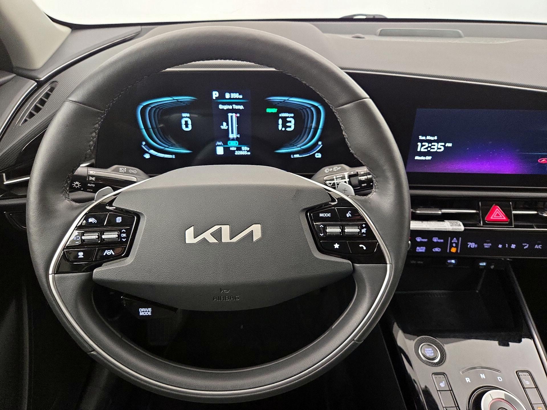 Thumbnail: 2023 Kia Niro - 10