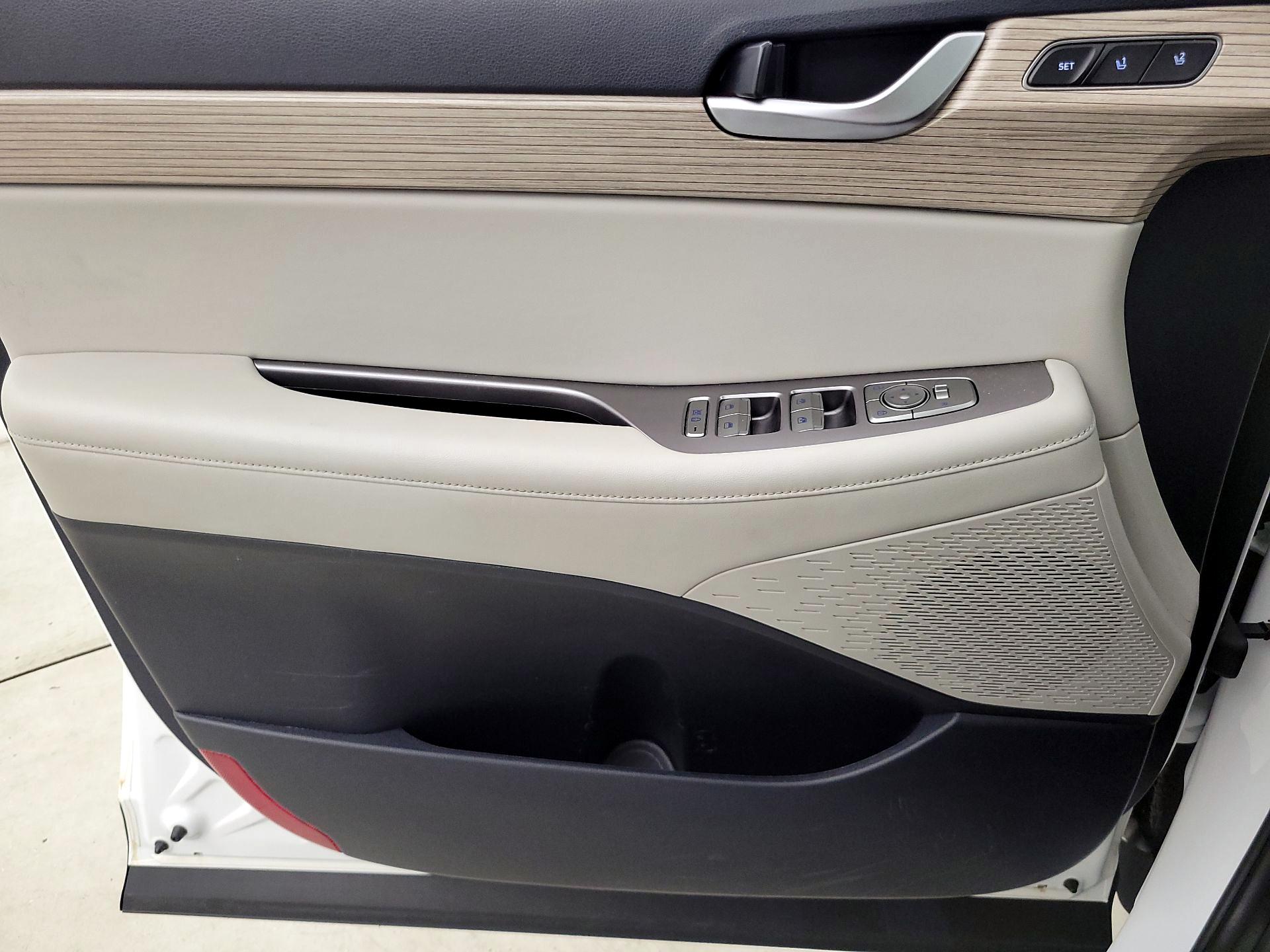 Thumbnail: 2021 Hyundai Palisade - 12