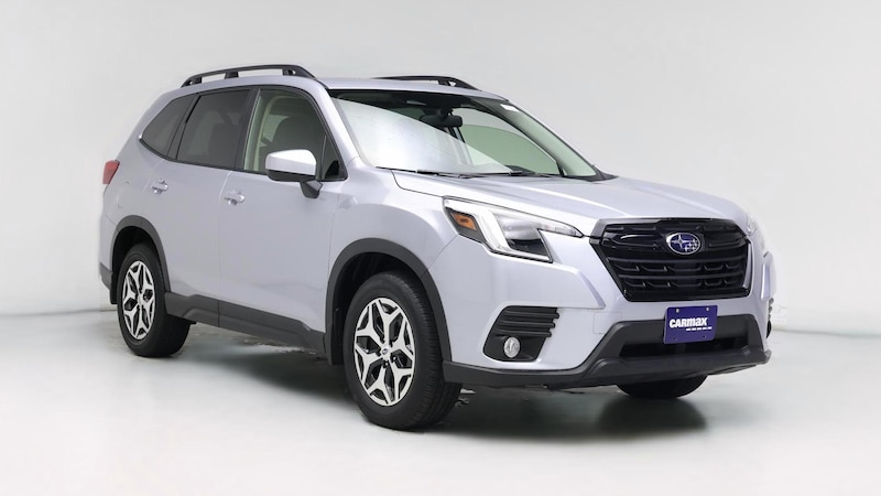 2022 Subaru Forester Premium Hero Image
