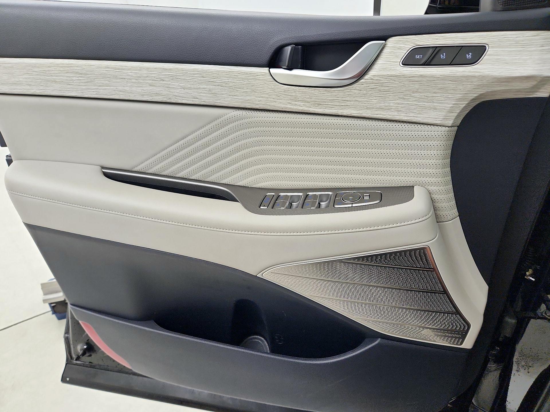 Thumbnail: 2024 Hyundai Palisade - 12