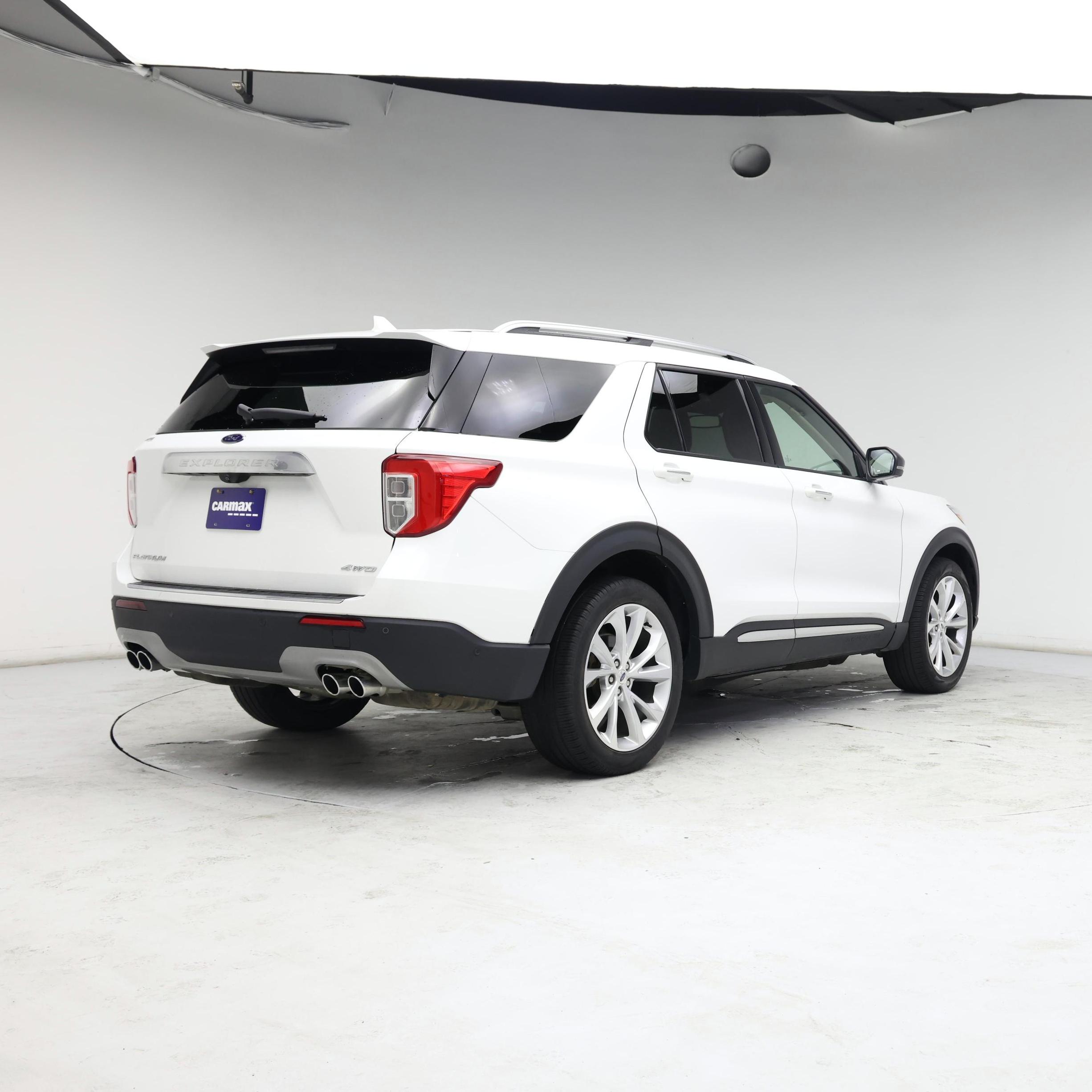 Thumbnail: 2022 Ford Explorer - 8