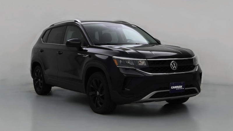 2022 Volkswagen Taos SE Hero Image