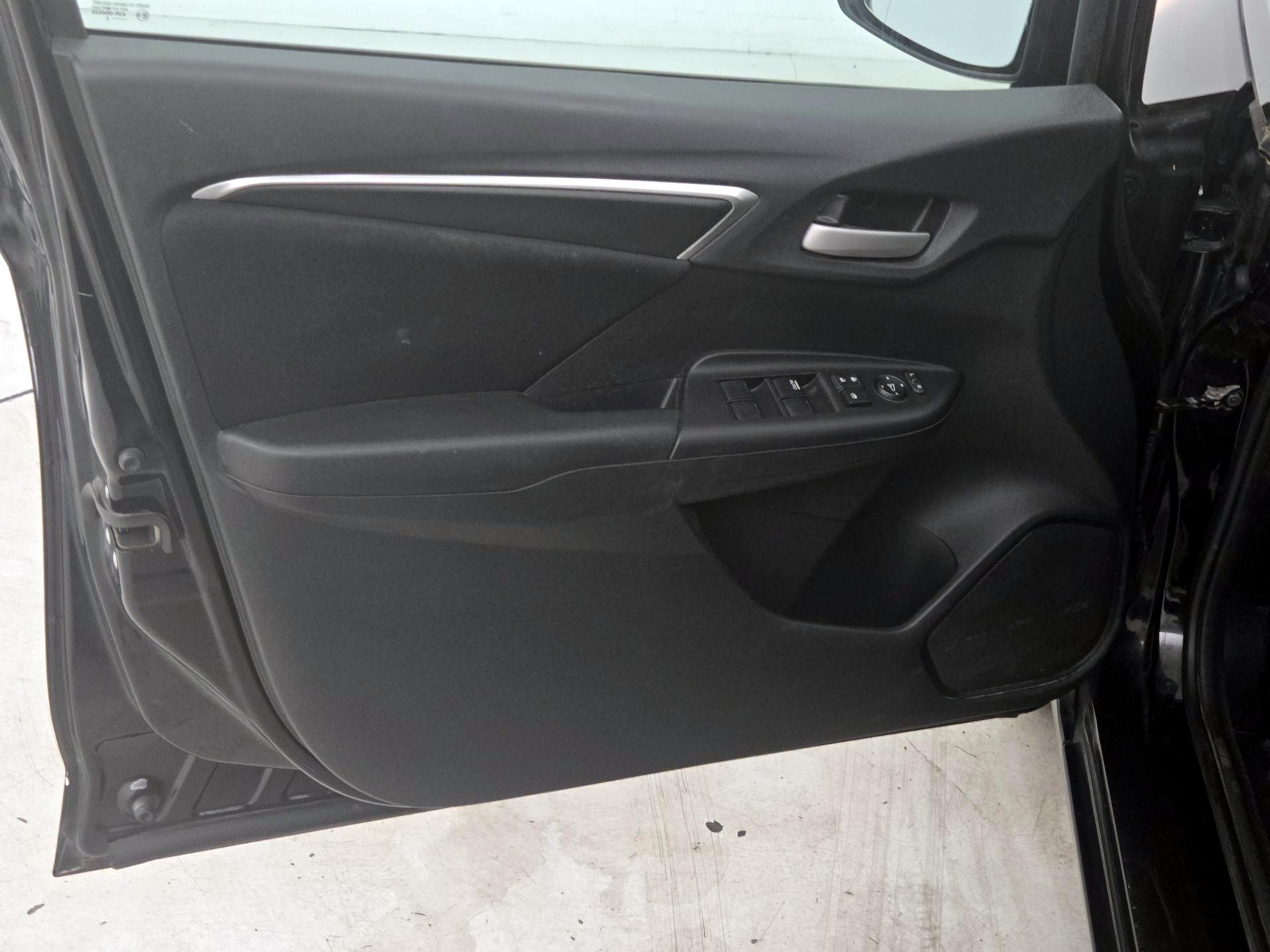 Thumbnail: 2015 Honda Fit - 12