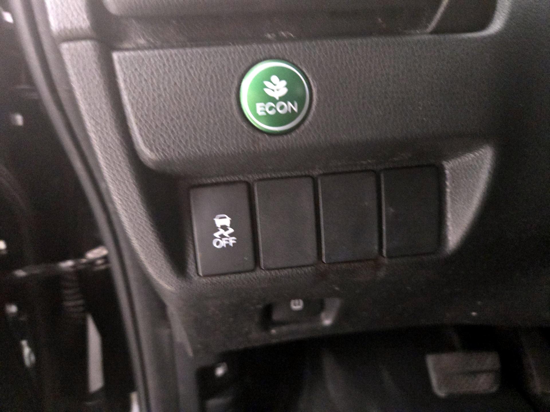 Thumbnail: 2015 Honda Fit - 13
