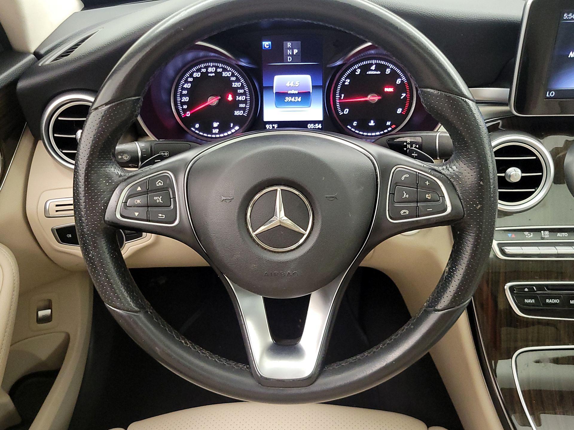 Thumbnail: 2018 Mercedes-Benz C-Class - 10