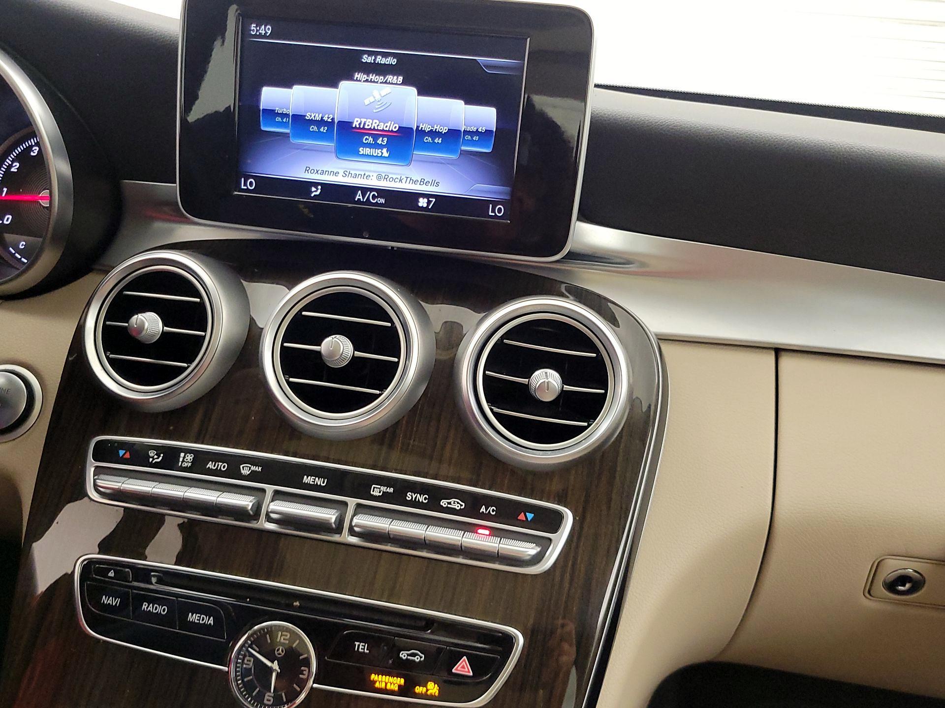 Thumbnail: 2018 Mercedes-Benz C-Class - 16