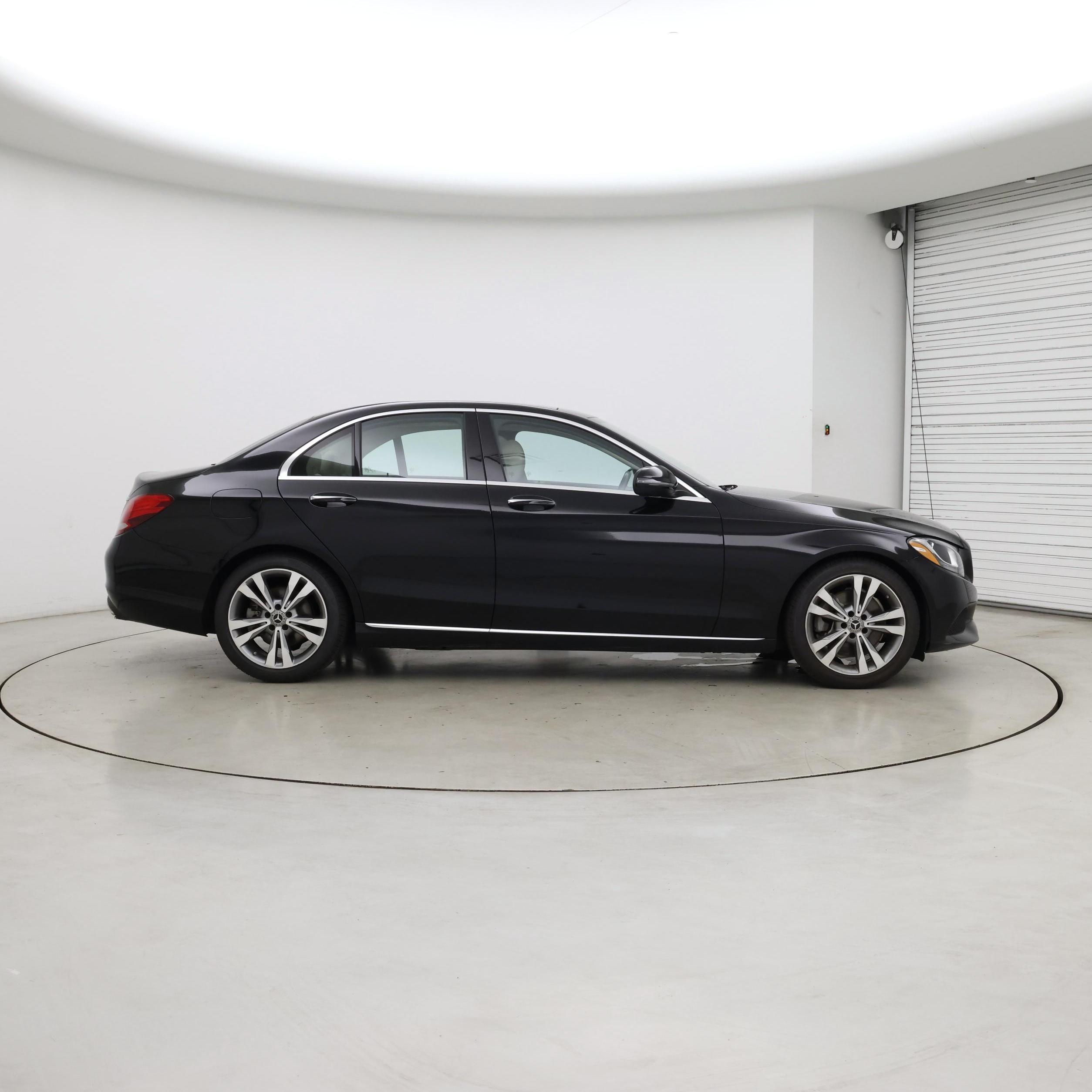 Thumbnail: 2018 Mercedes-Benz C-Class - 7