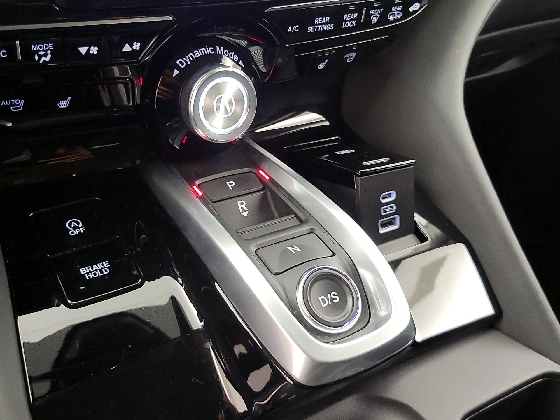 Thumbnail: 2023 Acura MDX - 18