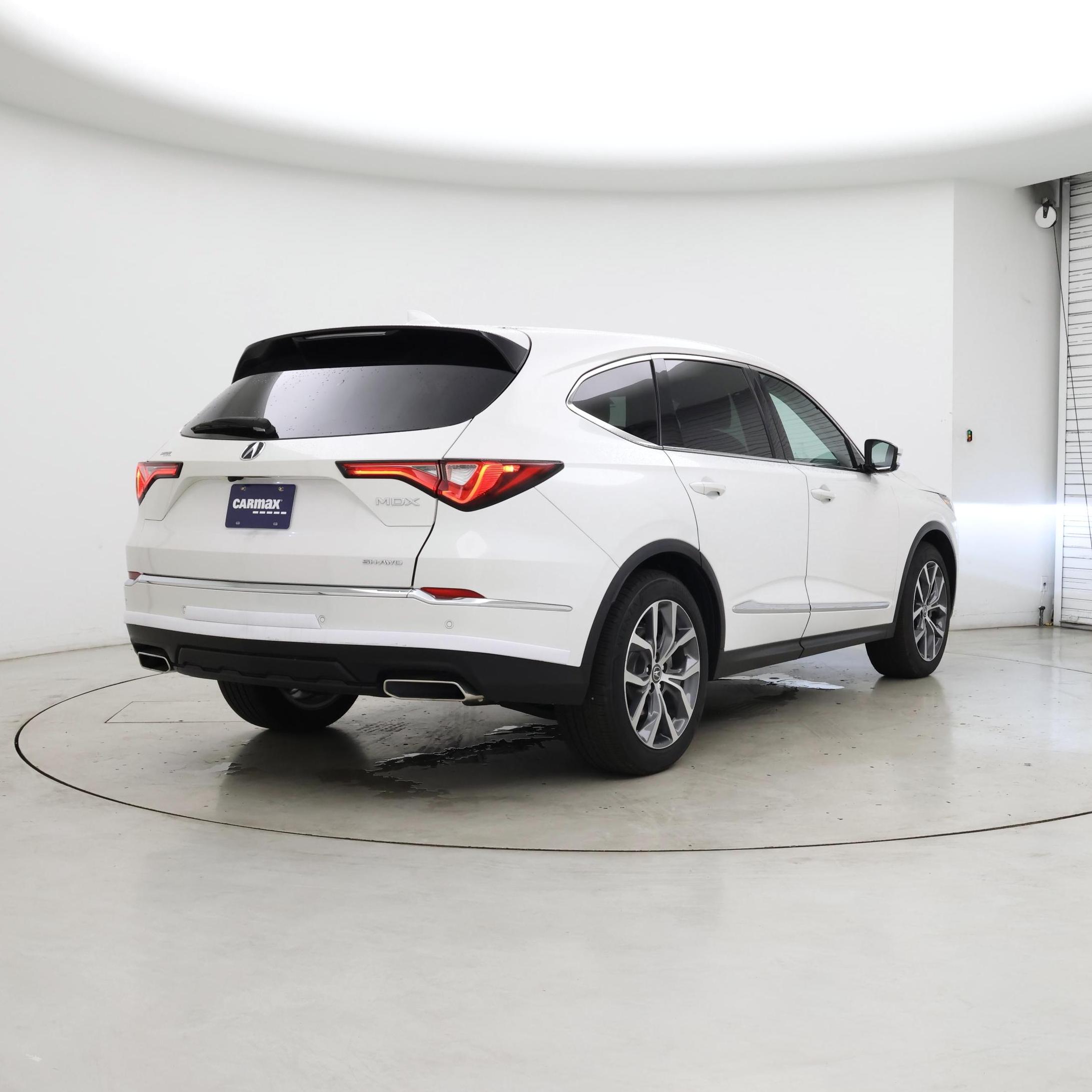 Thumbnail: 2023 Acura MDX - 8