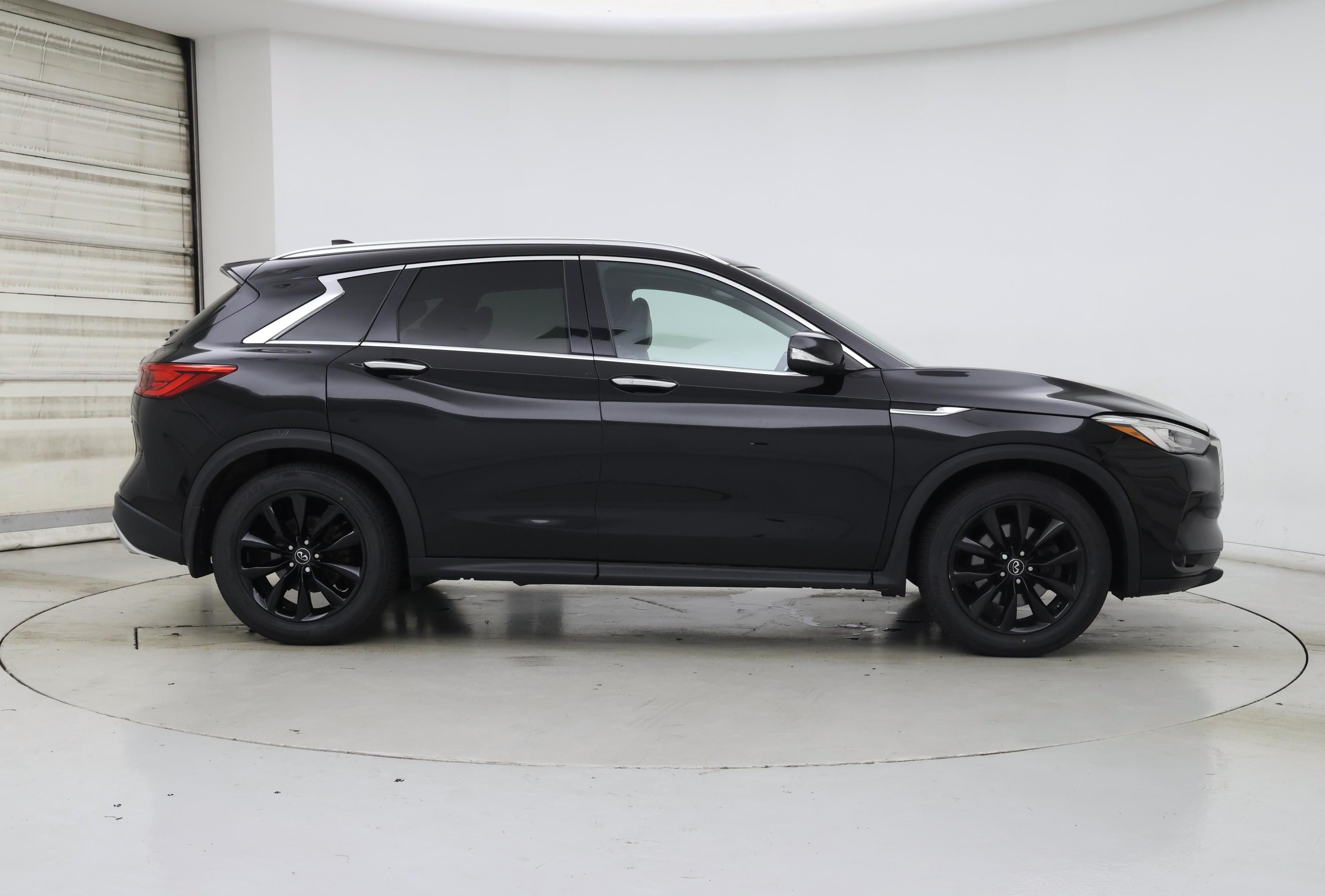 Thumbnail: 2020 INFINITI QX50 - 7