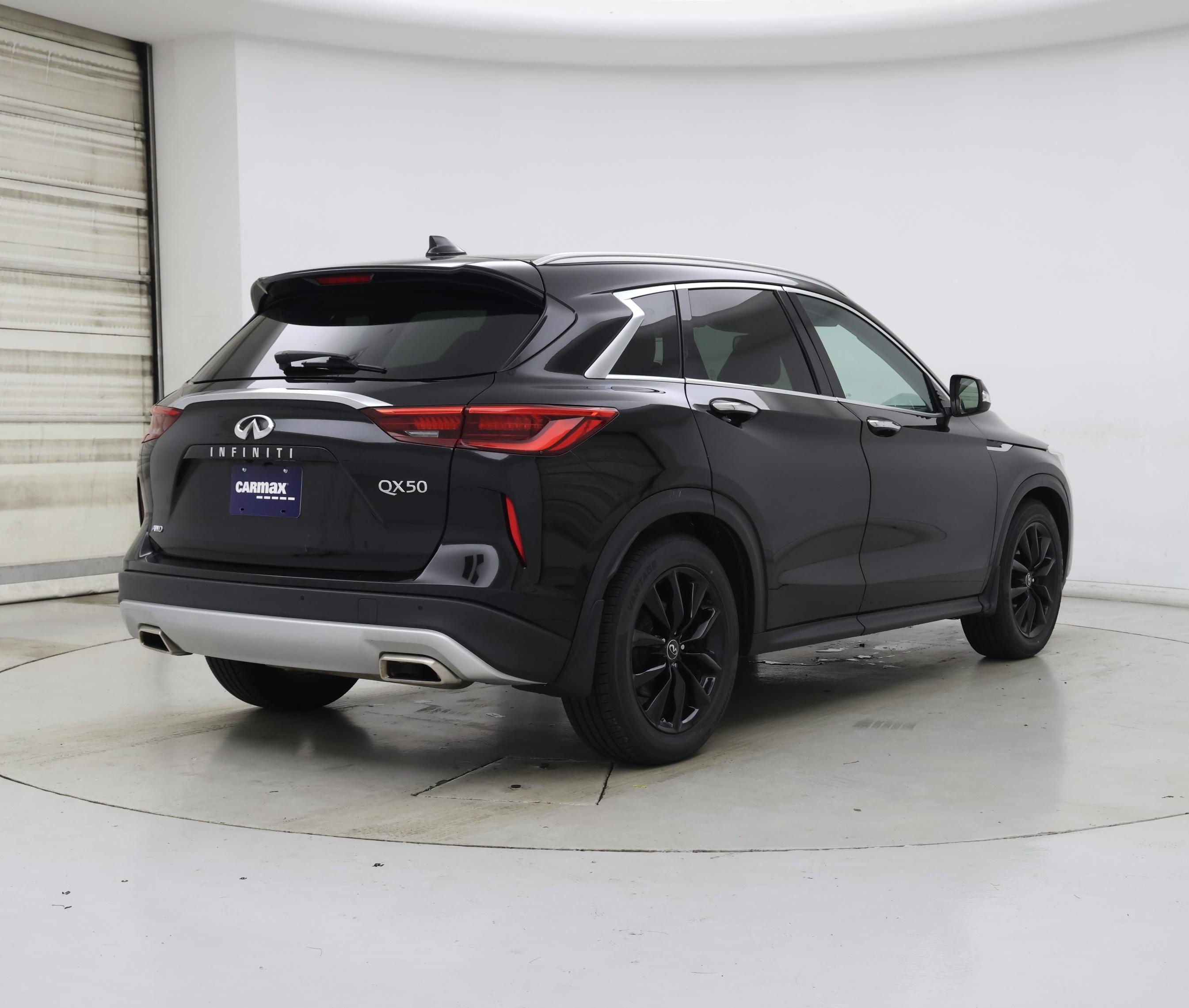 Thumbnail: 2020 INFINITI QX50 - 8