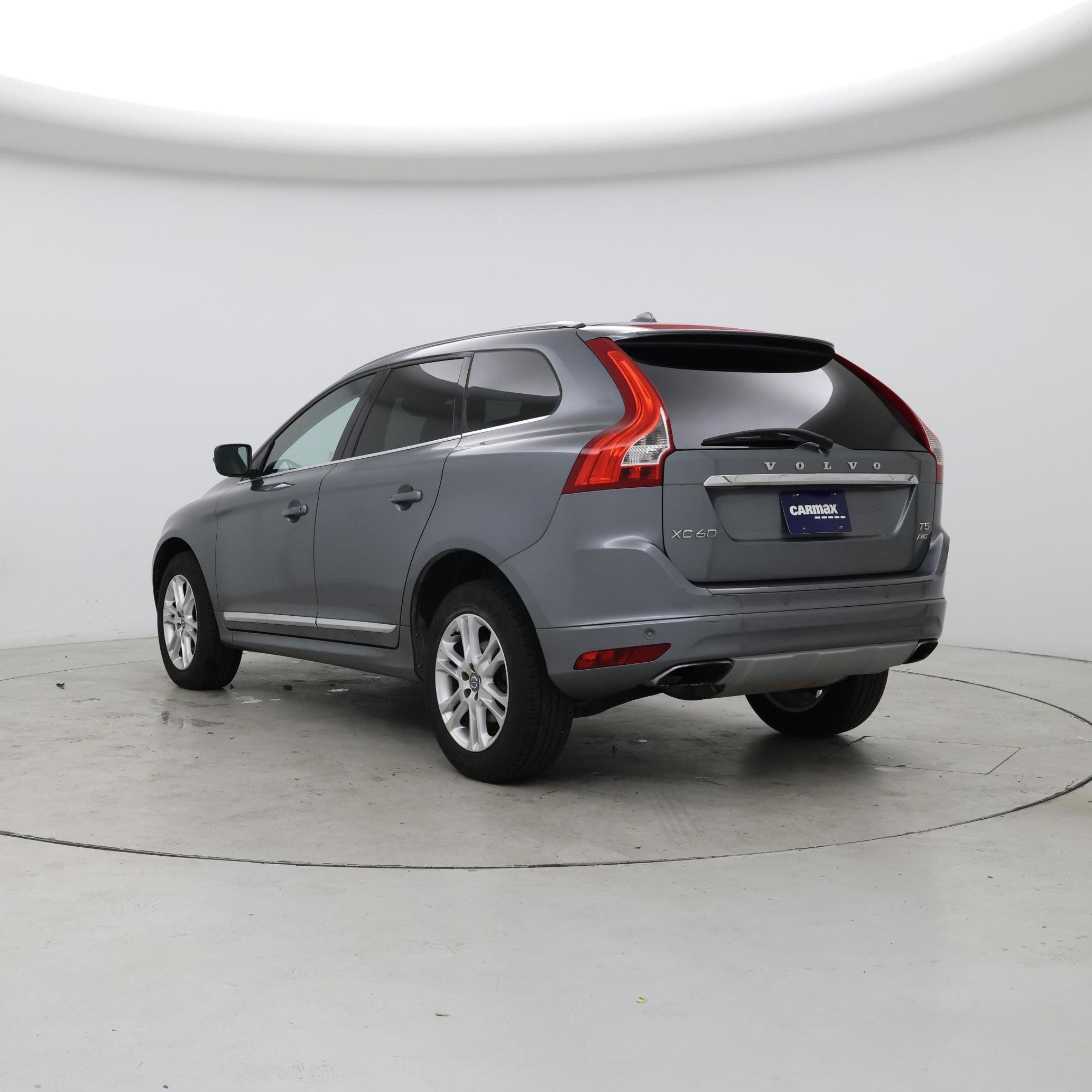 Thumbnail: 2016 Volvo XC60 - 2