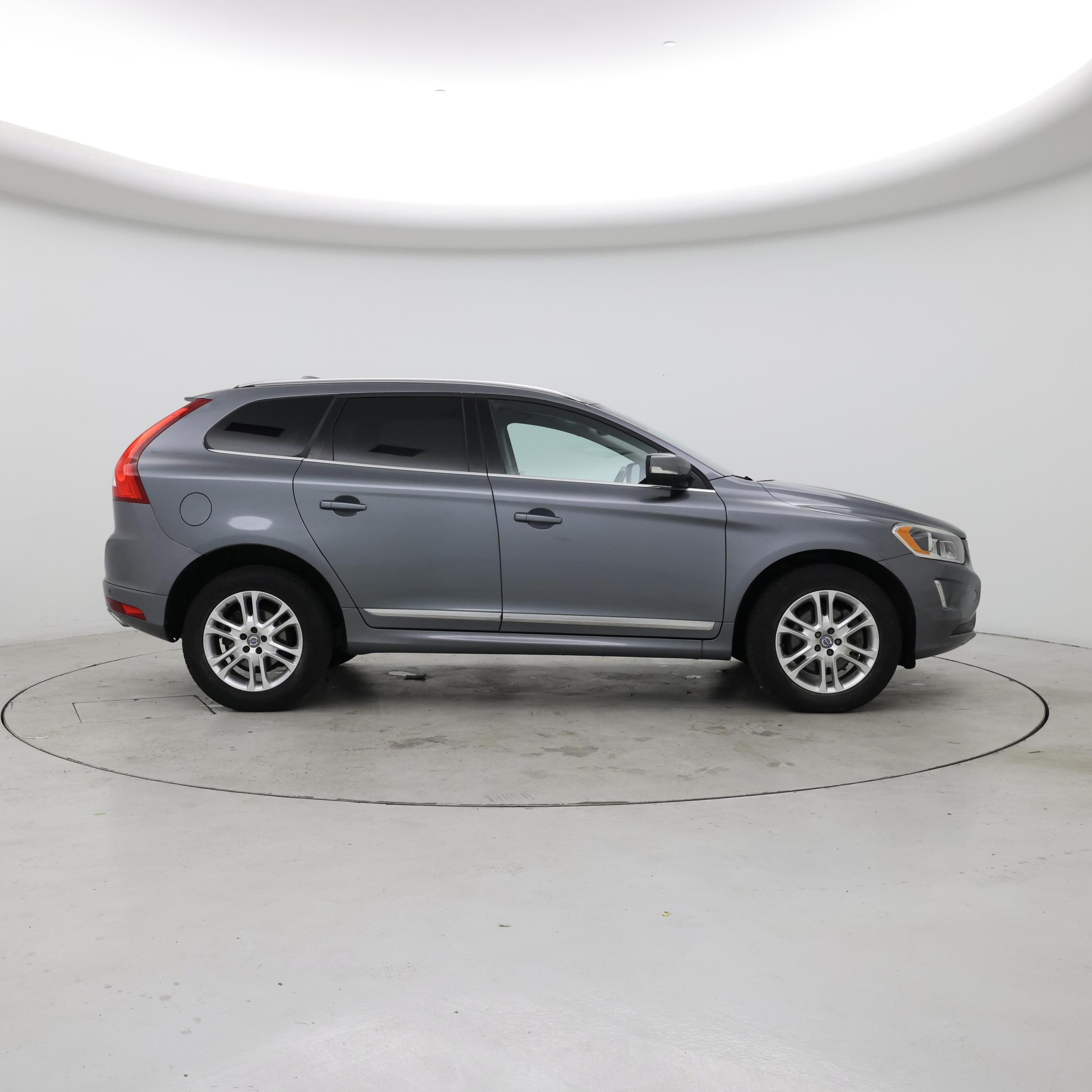 Thumbnail: 2016 Volvo XC60 - 7