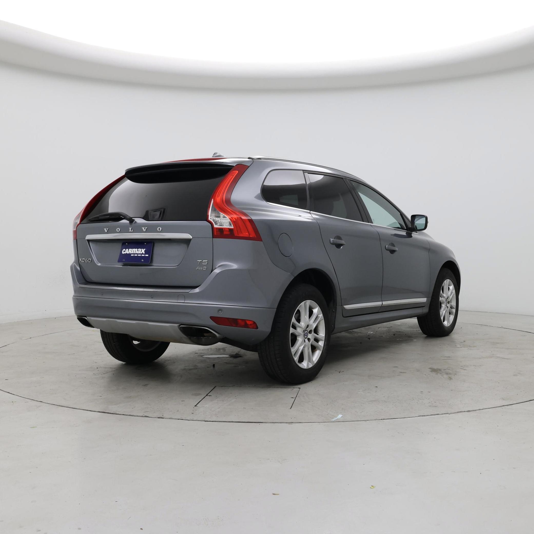 Thumbnail: 2016 Volvo XC60 - 8