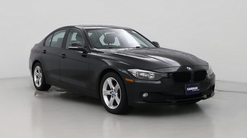 2015 BMW 3 Series 320i Hero Image
