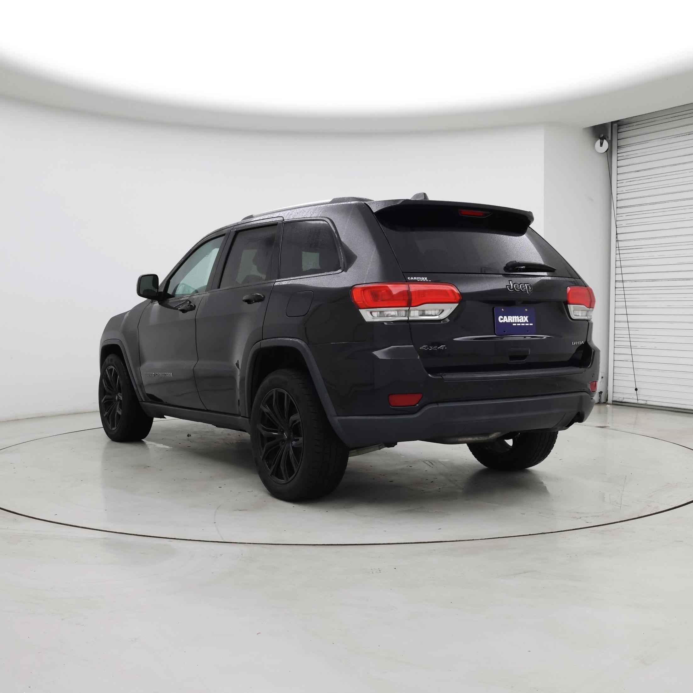 Thumbnail: 2017 Jeep Grand Cherokee - 2