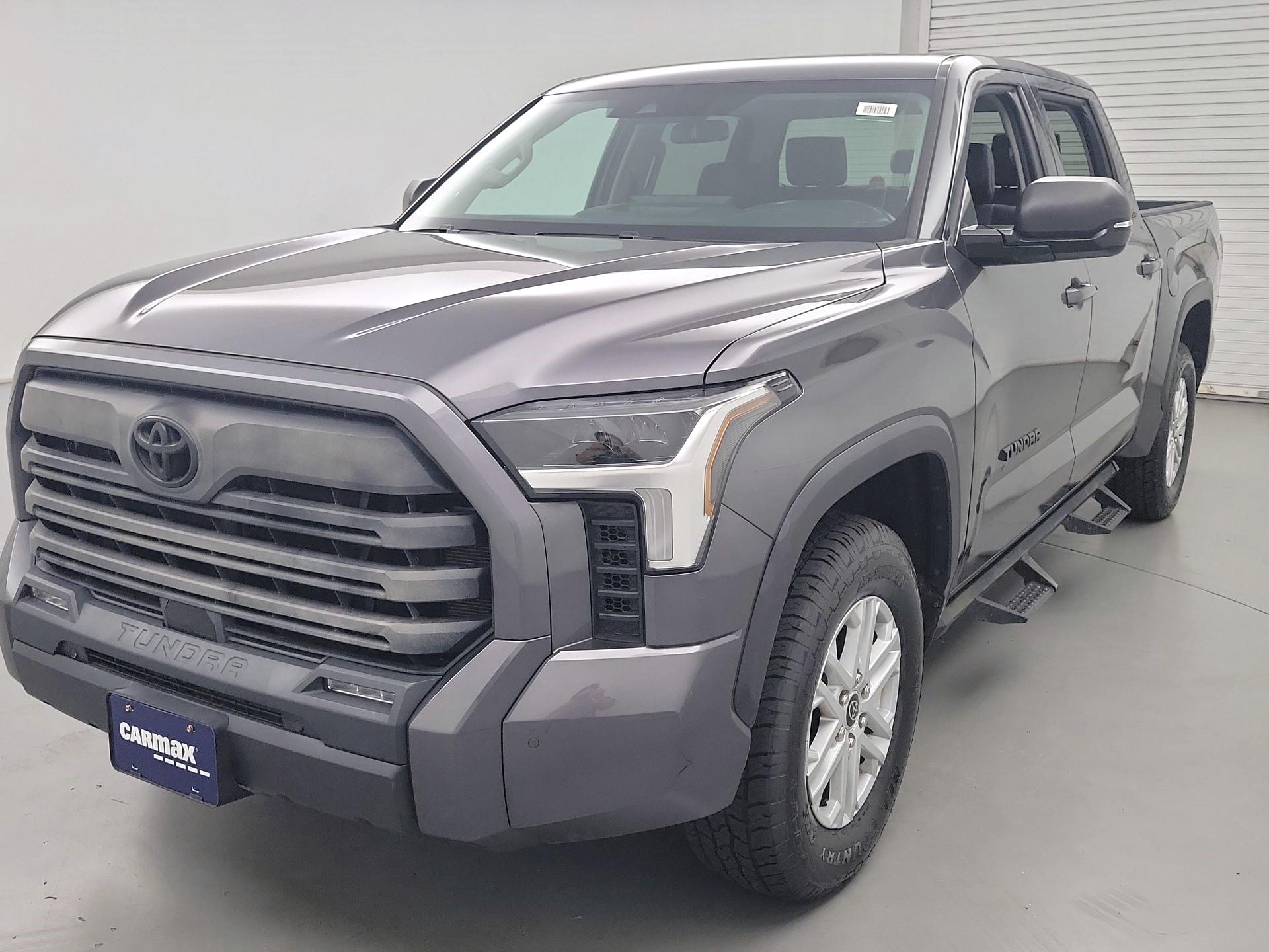 Thumbnail: 2022 Toyota Tundra - 3