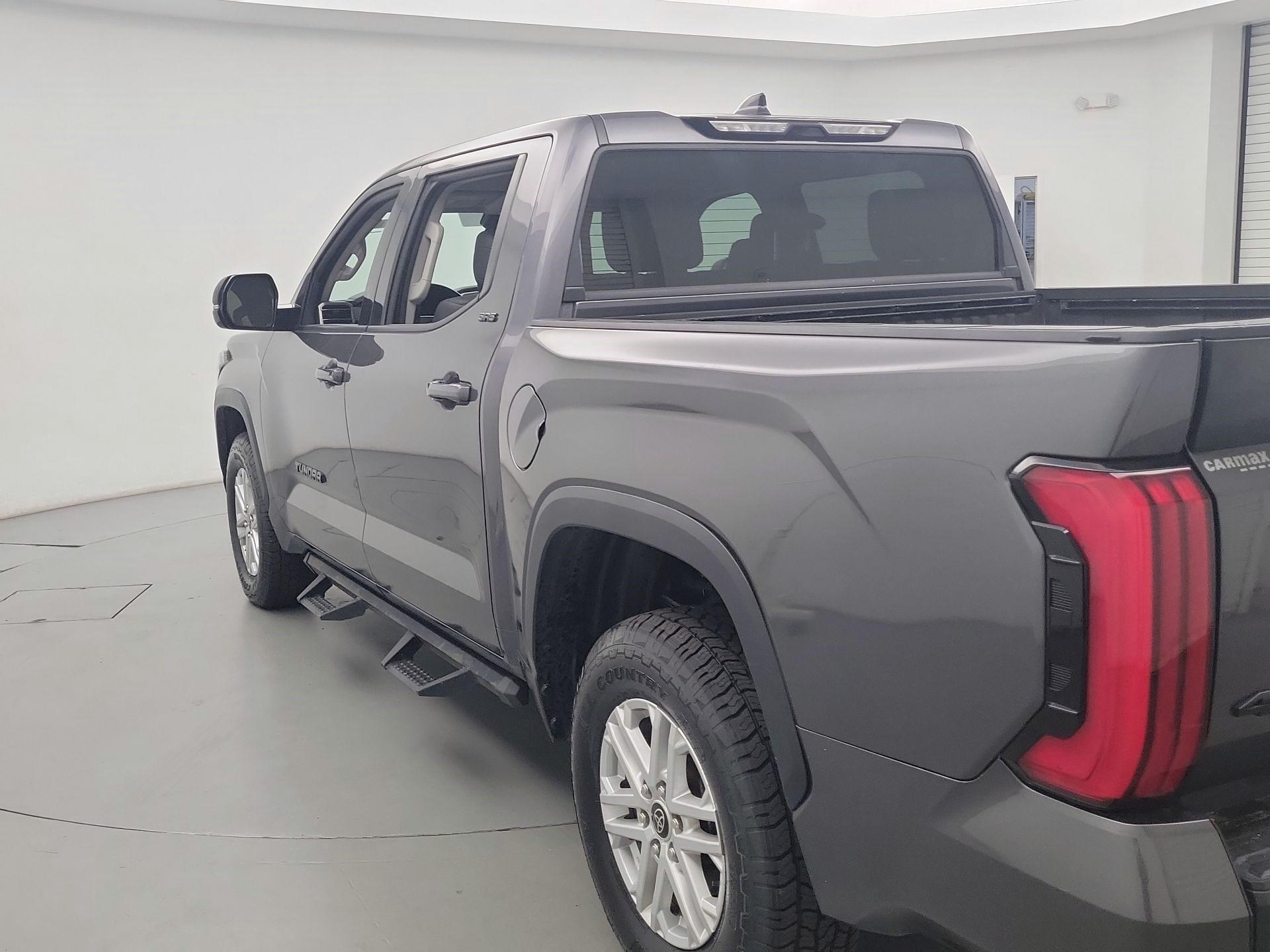 Thumbnail: 2022 Toyota Tundra - 7