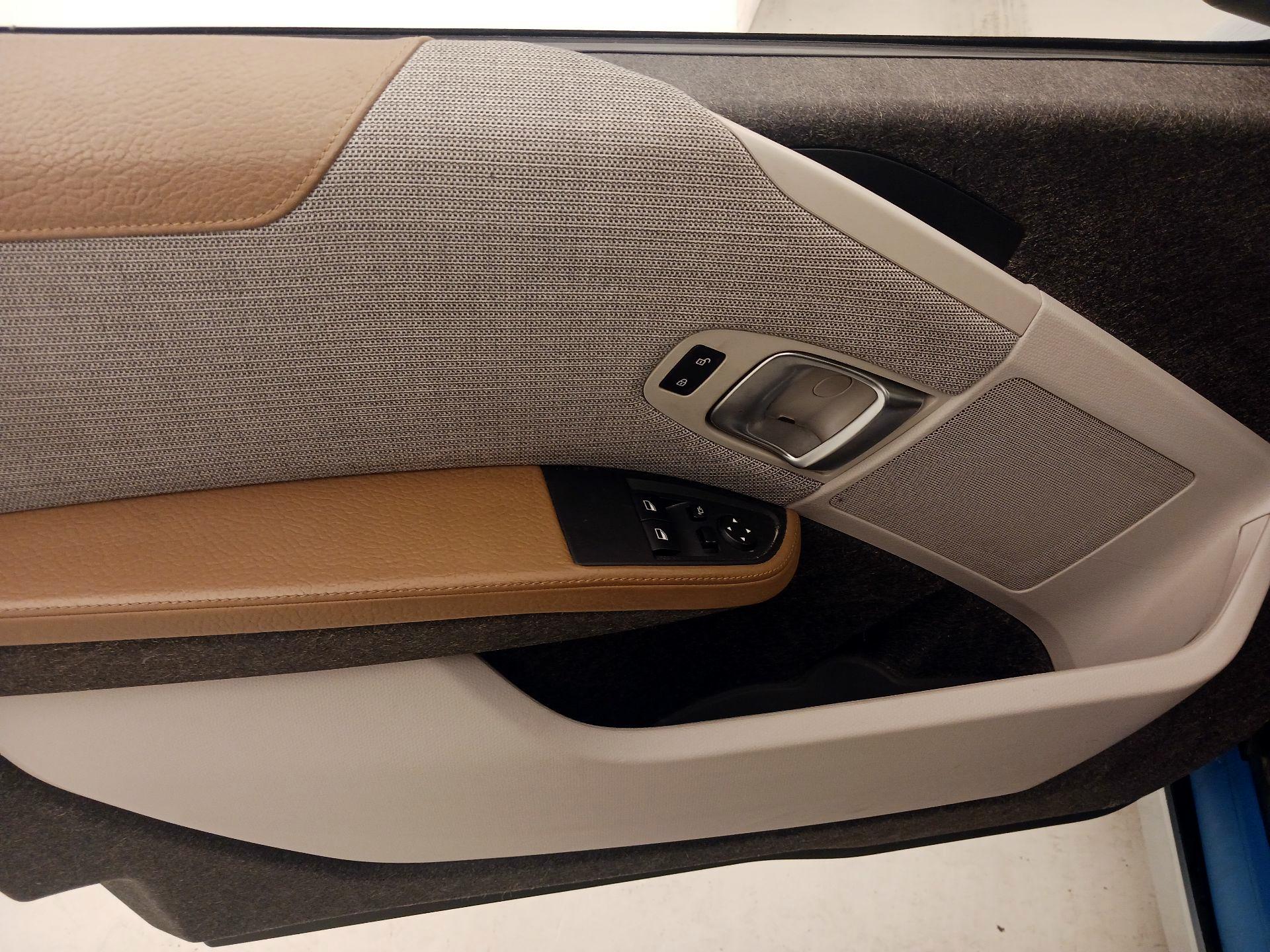 Thumbnail: 2017 BMW i3 - 12