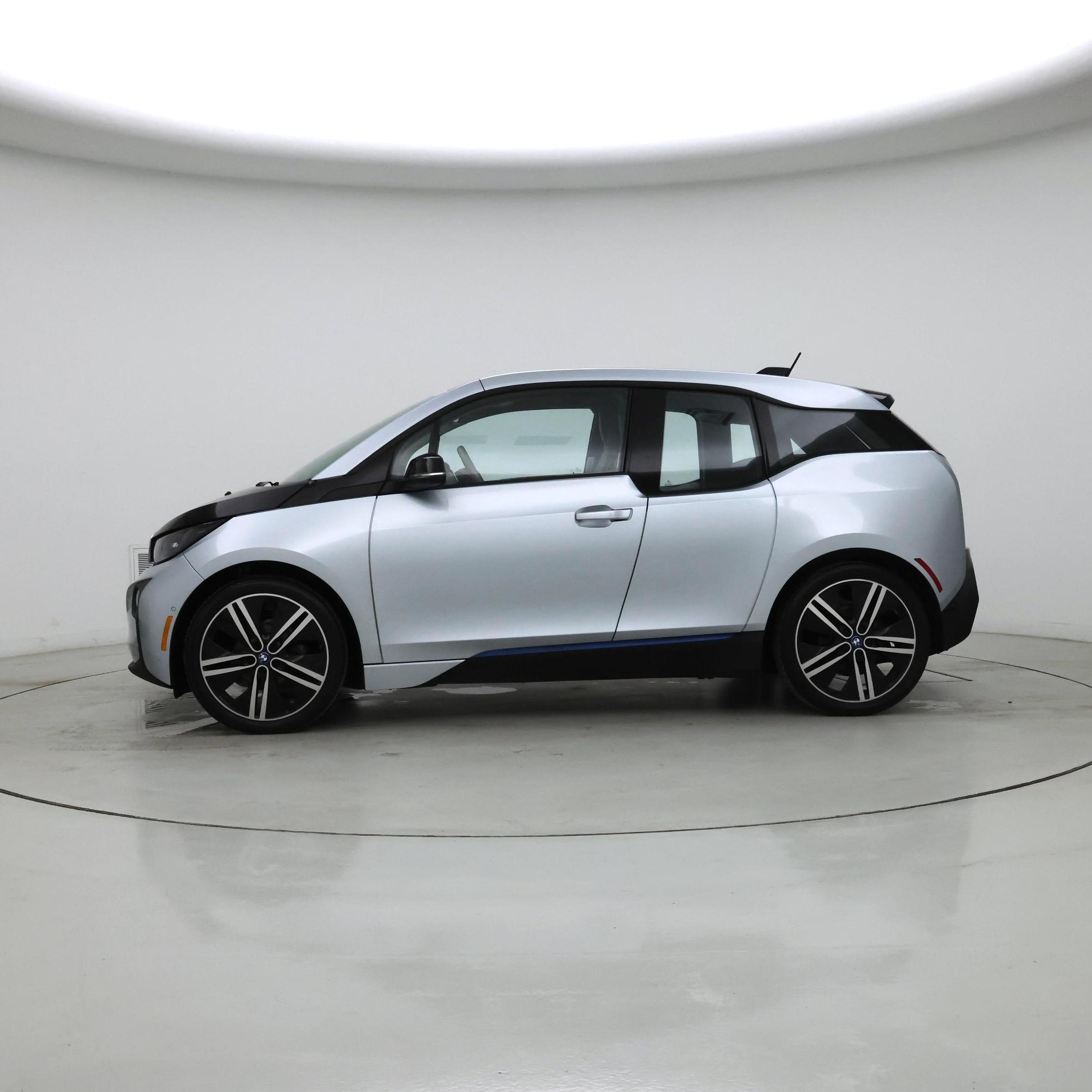 Thumbnail: 2017 BMW i3 - 3