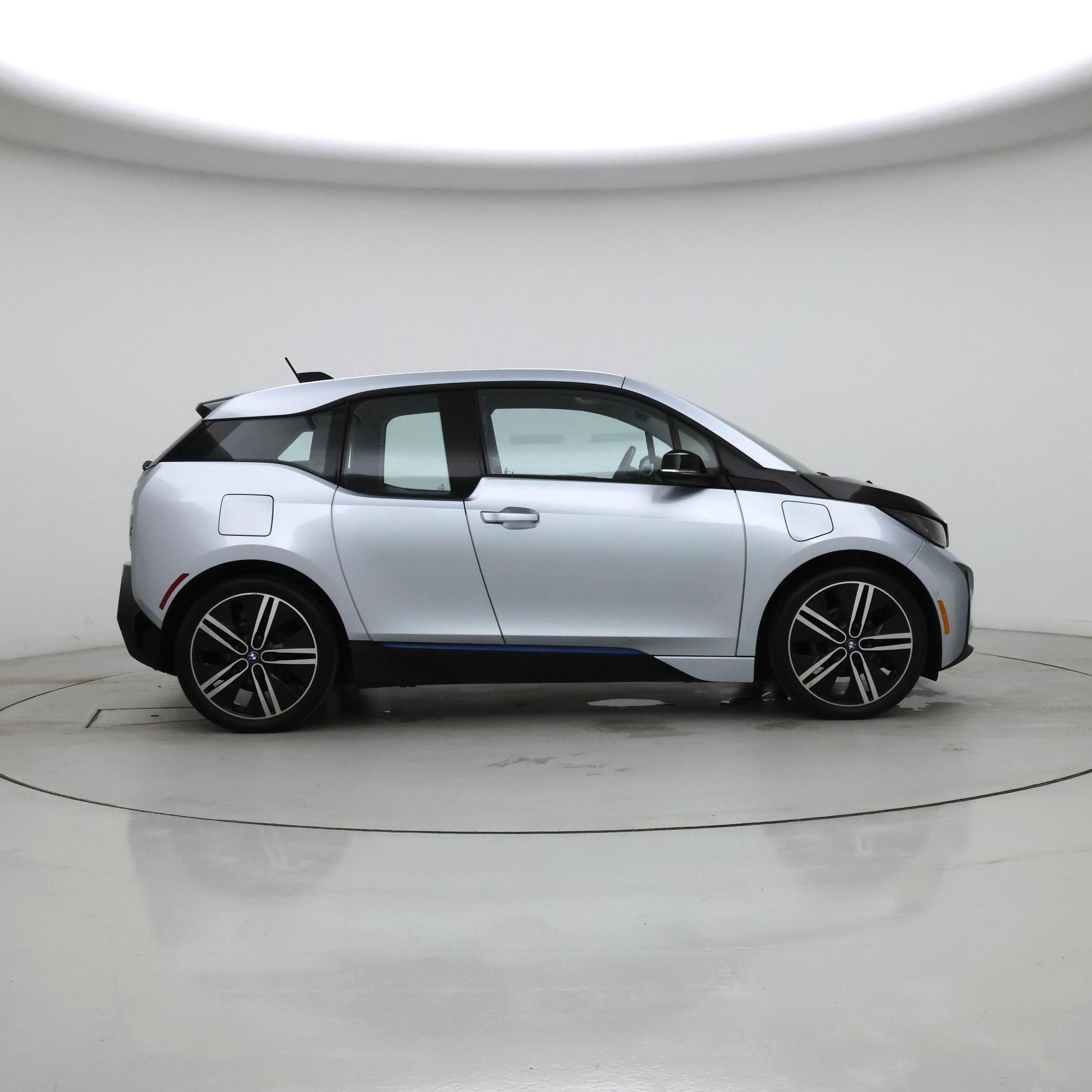 Thumbnail: 2017 BMW i3 - 7